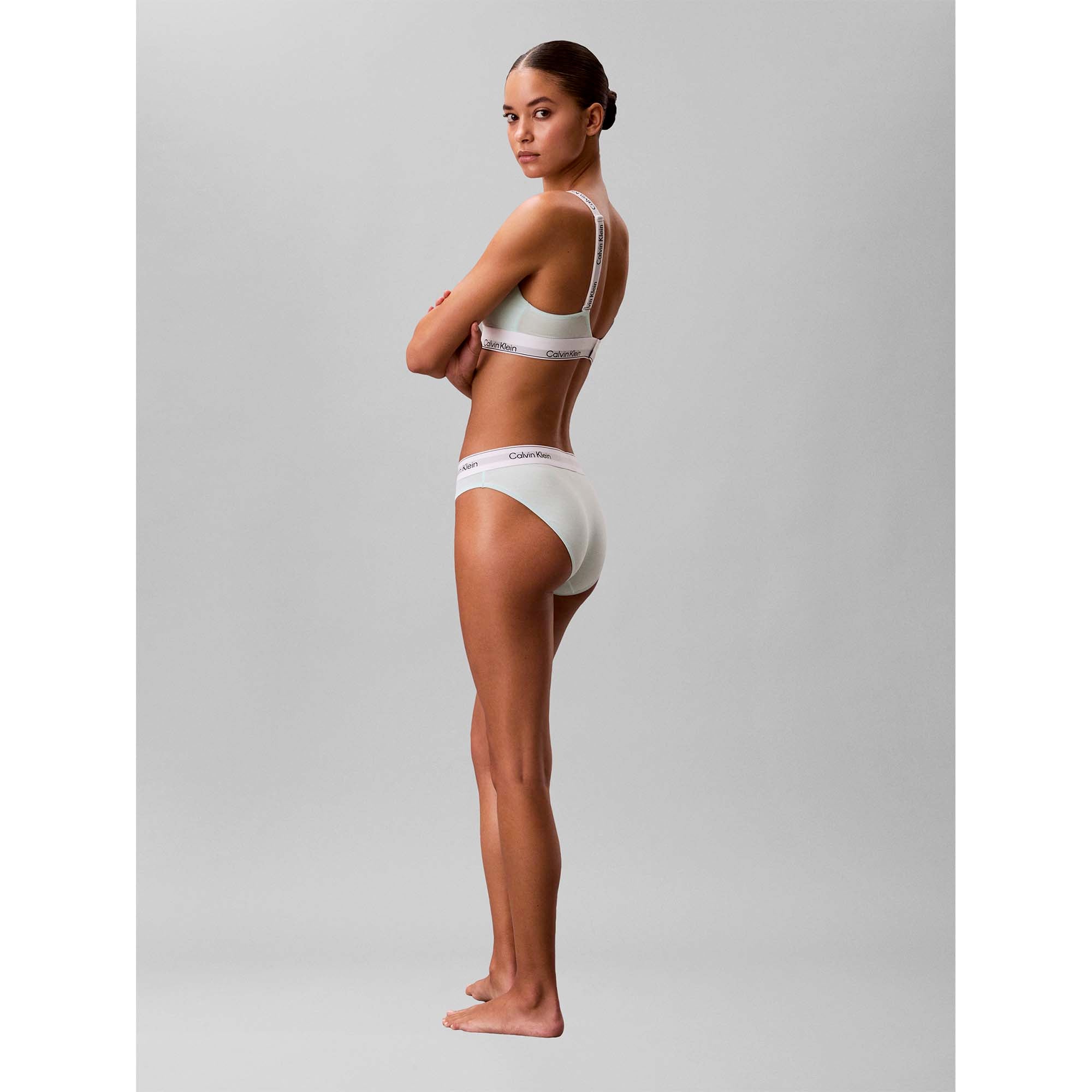 BIKINI_LV00QF8520_3Q5_Image_4