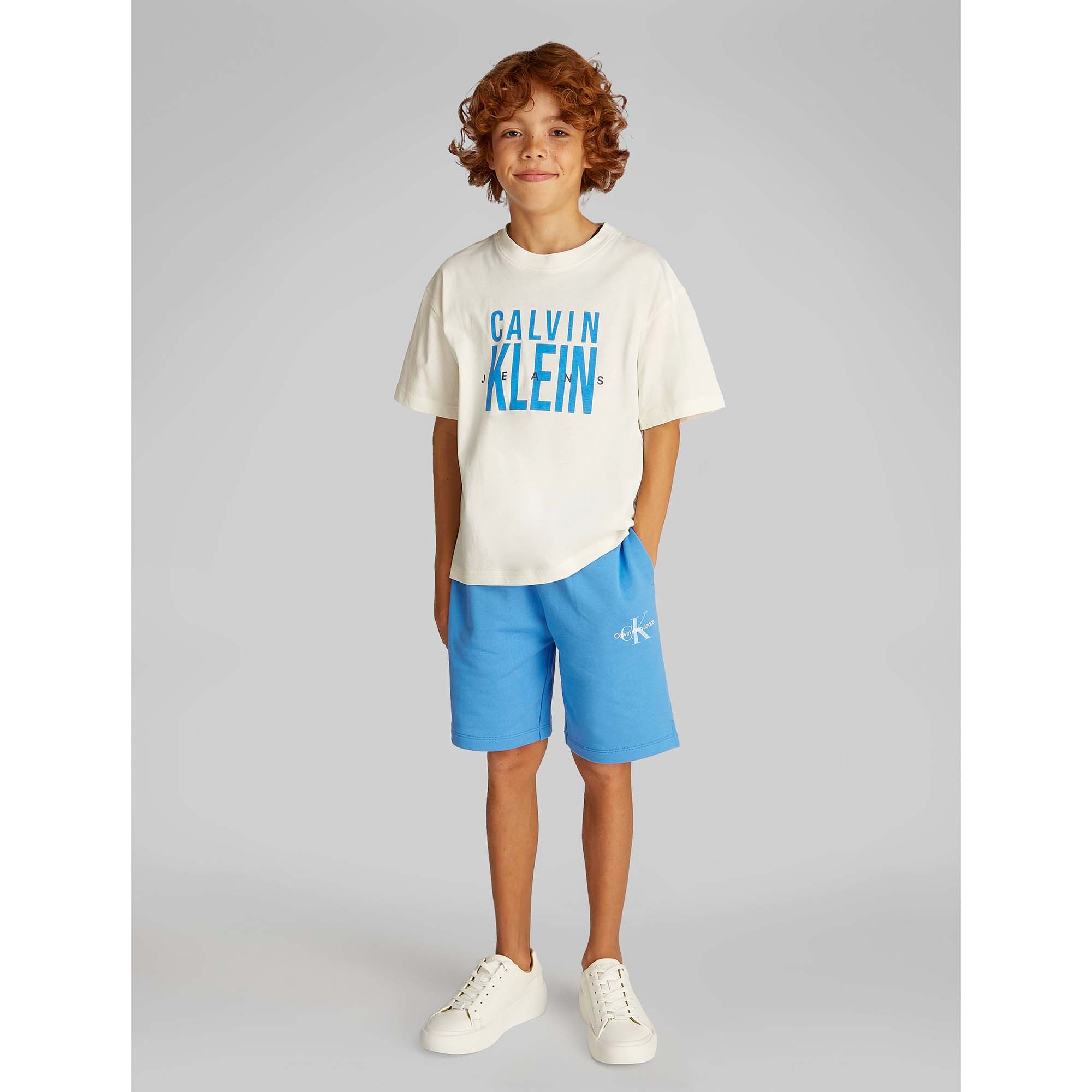 BOLD_CKJ_GRAPHIC_T-SHIRT_CKIB0IB02448T_YAS_Image_3