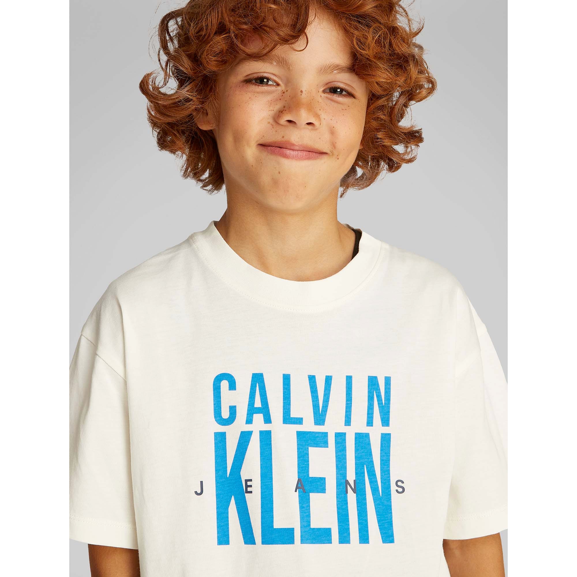 BOLD_CKJ_GRAPHIC_T-SHIRT_CKIB0IB02448T_YAS_Image_5