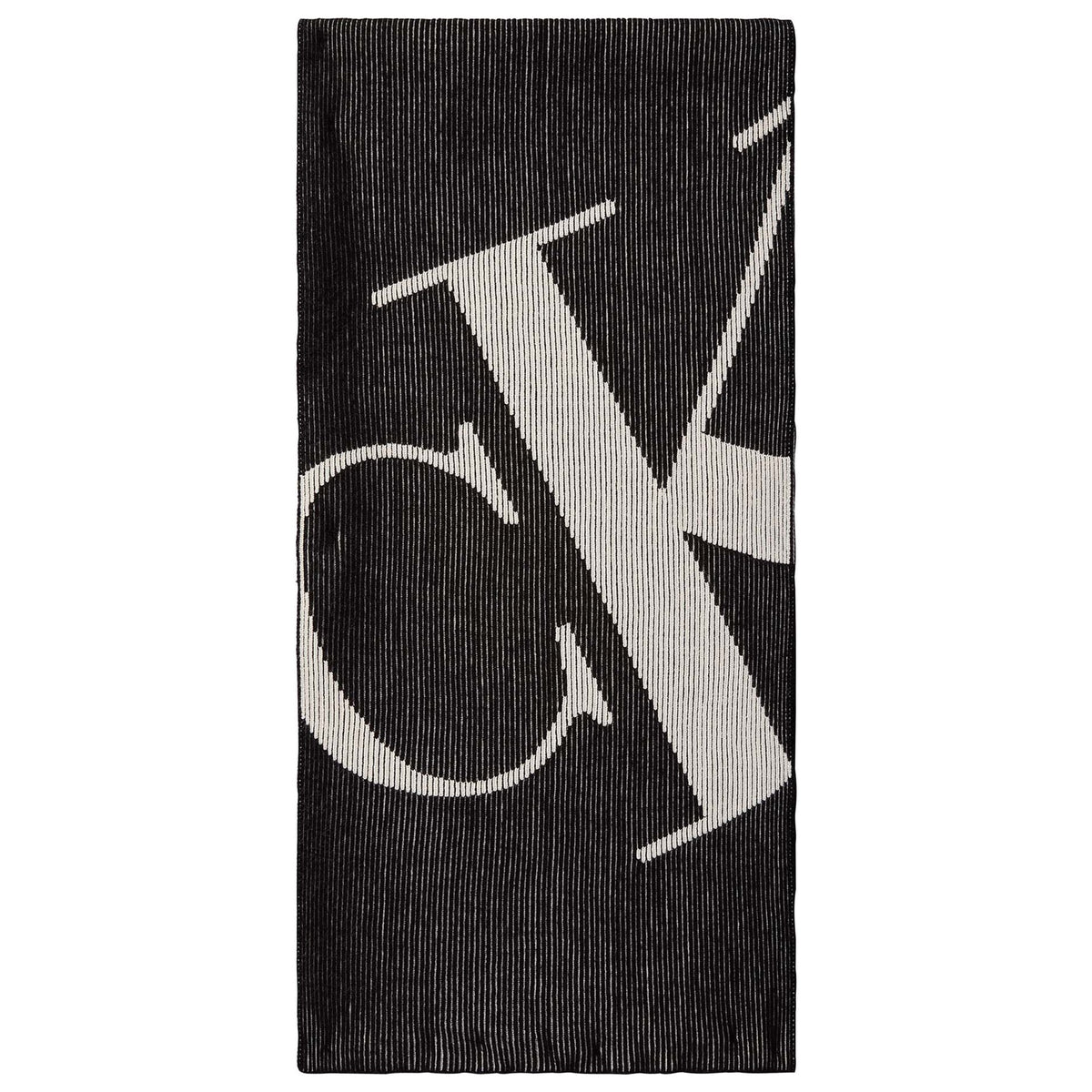 BOLD_GRAPHIC_SCARF_LV04D8102G_UB1_Image_1