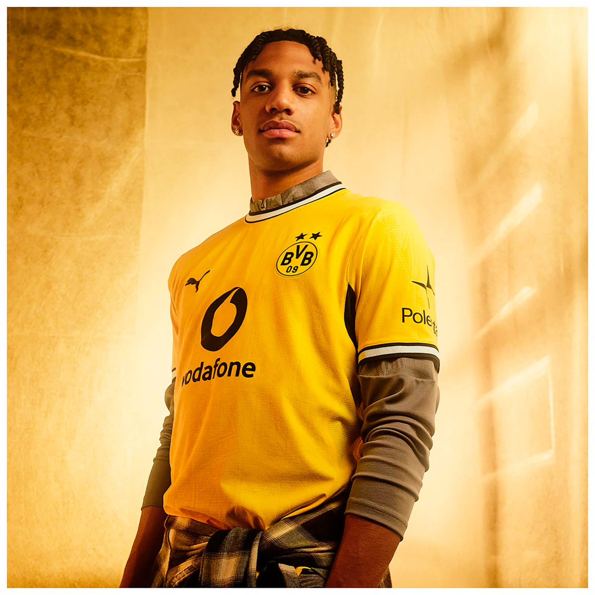 BVB_HOME_JERSEY_REPLICA_784088_01_Image_6