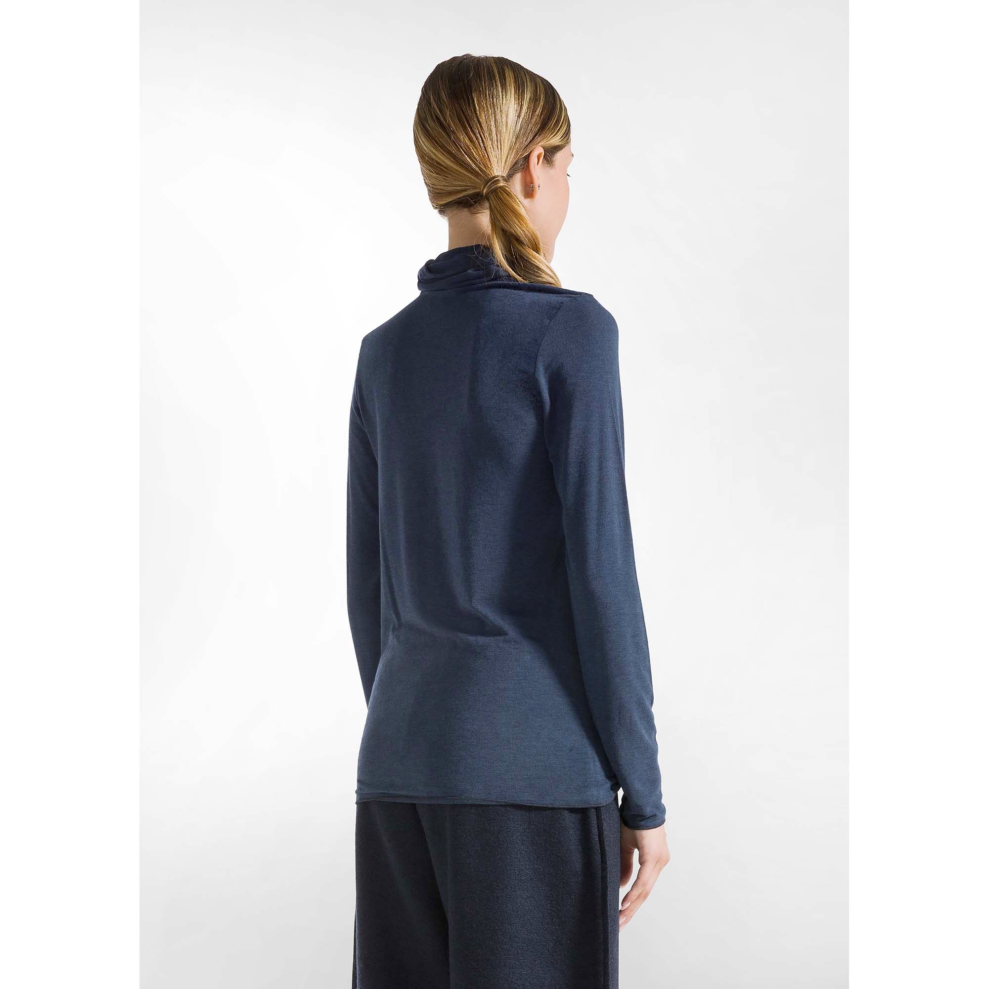CASHMERE_BLEND_HIGH_NECK_T-SHIRT_A00661_26525_Image_3