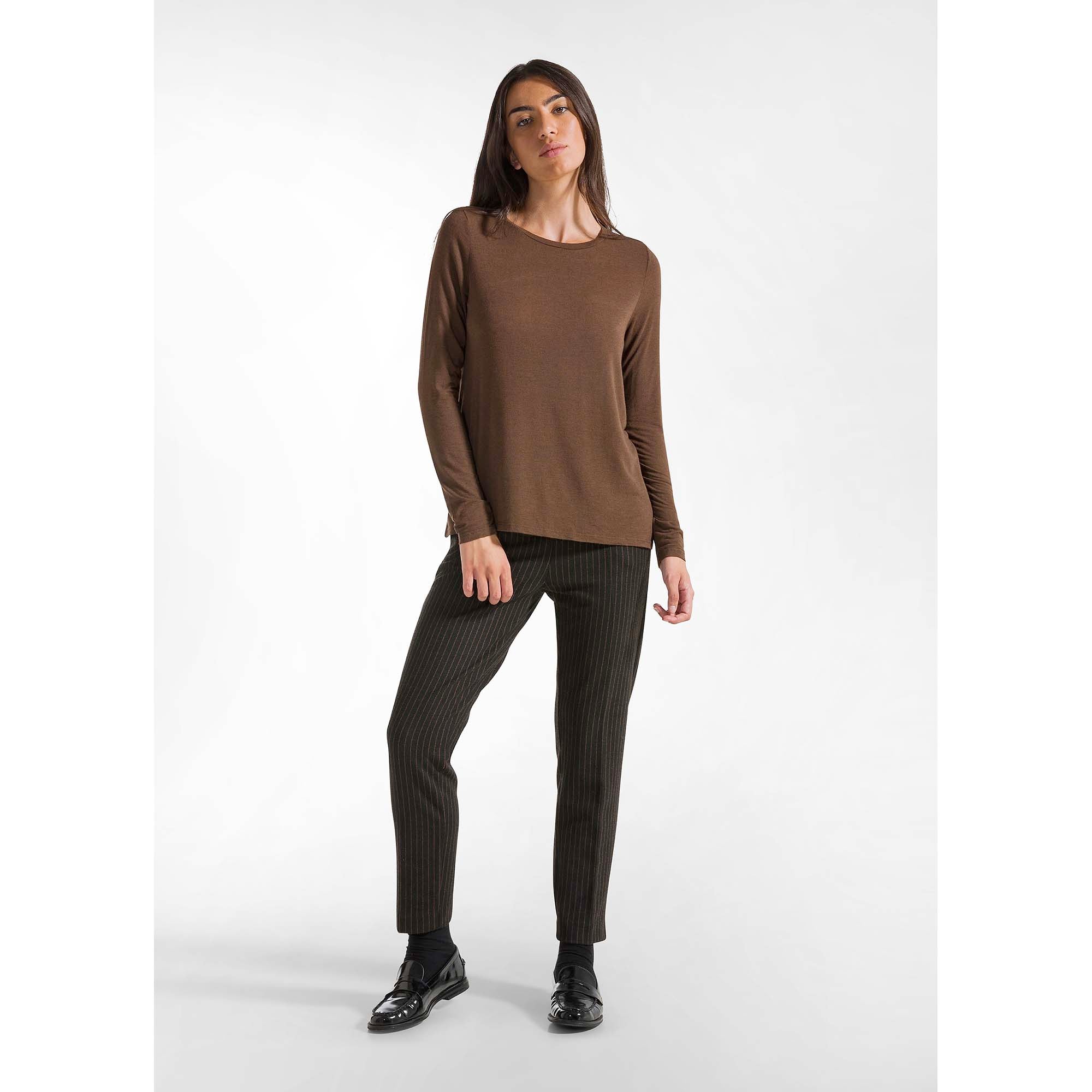 CASHMERE_BLEND_T-SHIRT_A00663_26123_Image_5