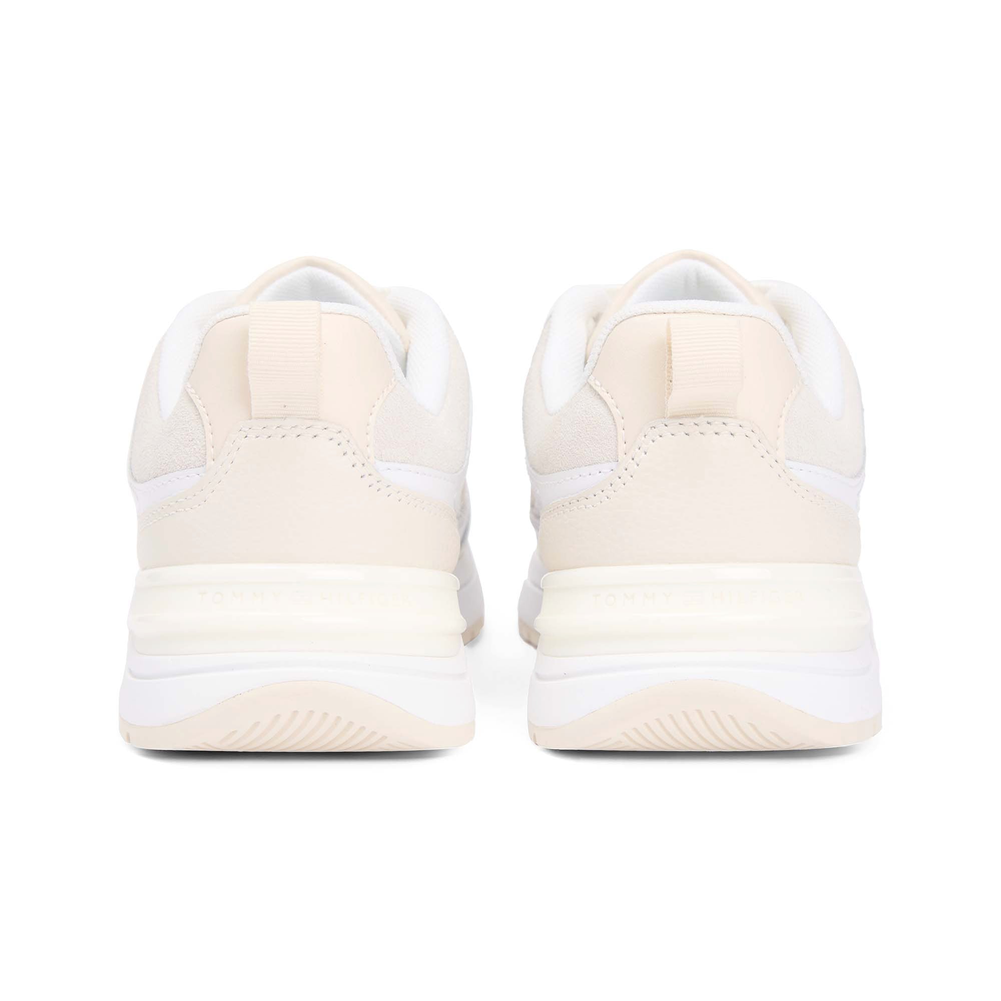 CASUAL_FASHION_RUNNE_FW0FW09034_0K4_Image_4