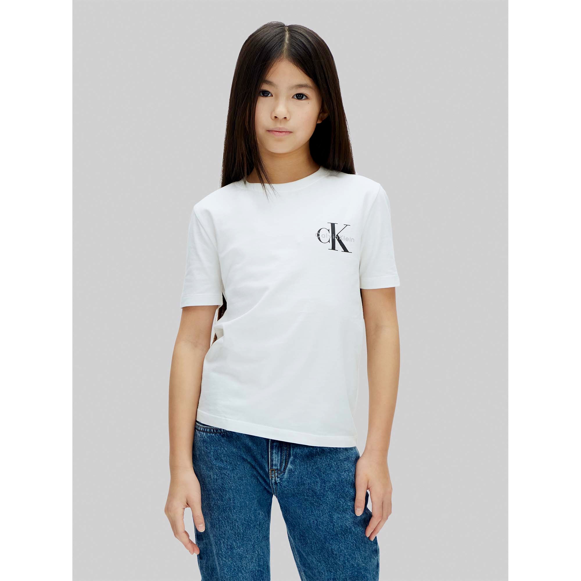 CHEST_MONO_LOGO_SS_CKLV1CKSJA32T_YAF_Image_4