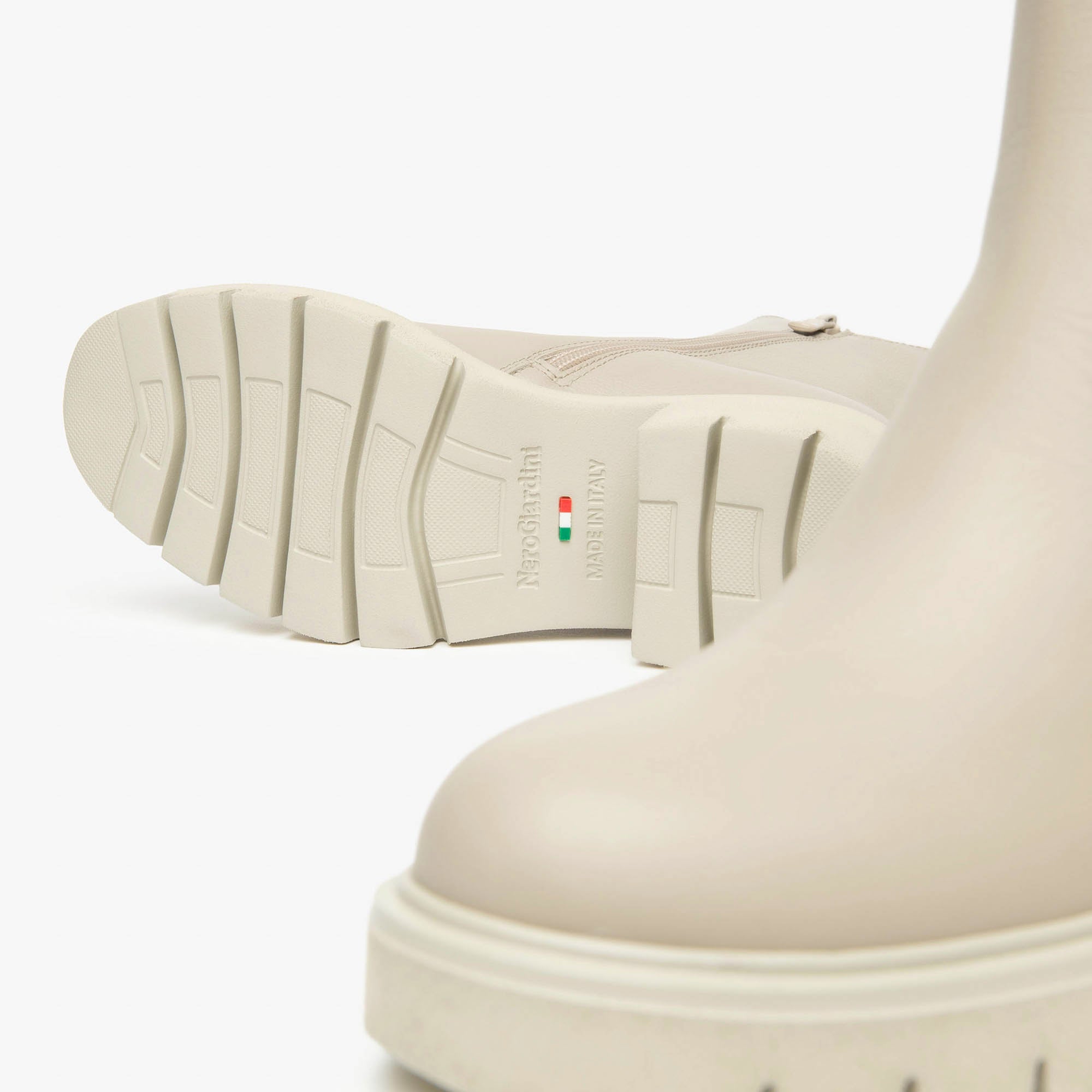 CHIANTI_EVA_URBANA_BEIGE_15_I514815D_728_Image_4