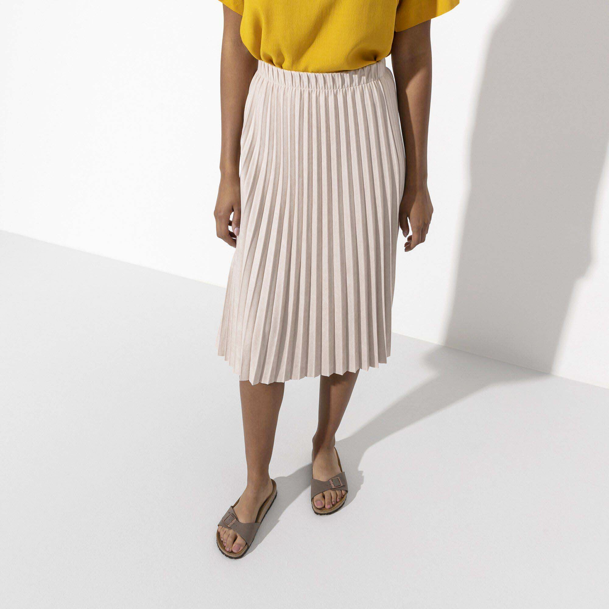 CIABATTA_BIRKENSTOCK_MADRID_MARRONE_040093_MOCCA_Image_5