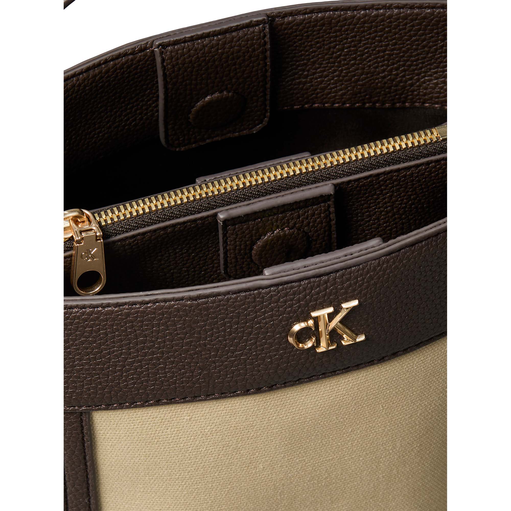 CK_CANVAS_BUCKET_WITH_STRAP_LV04F3348G_XSJ_Image_3