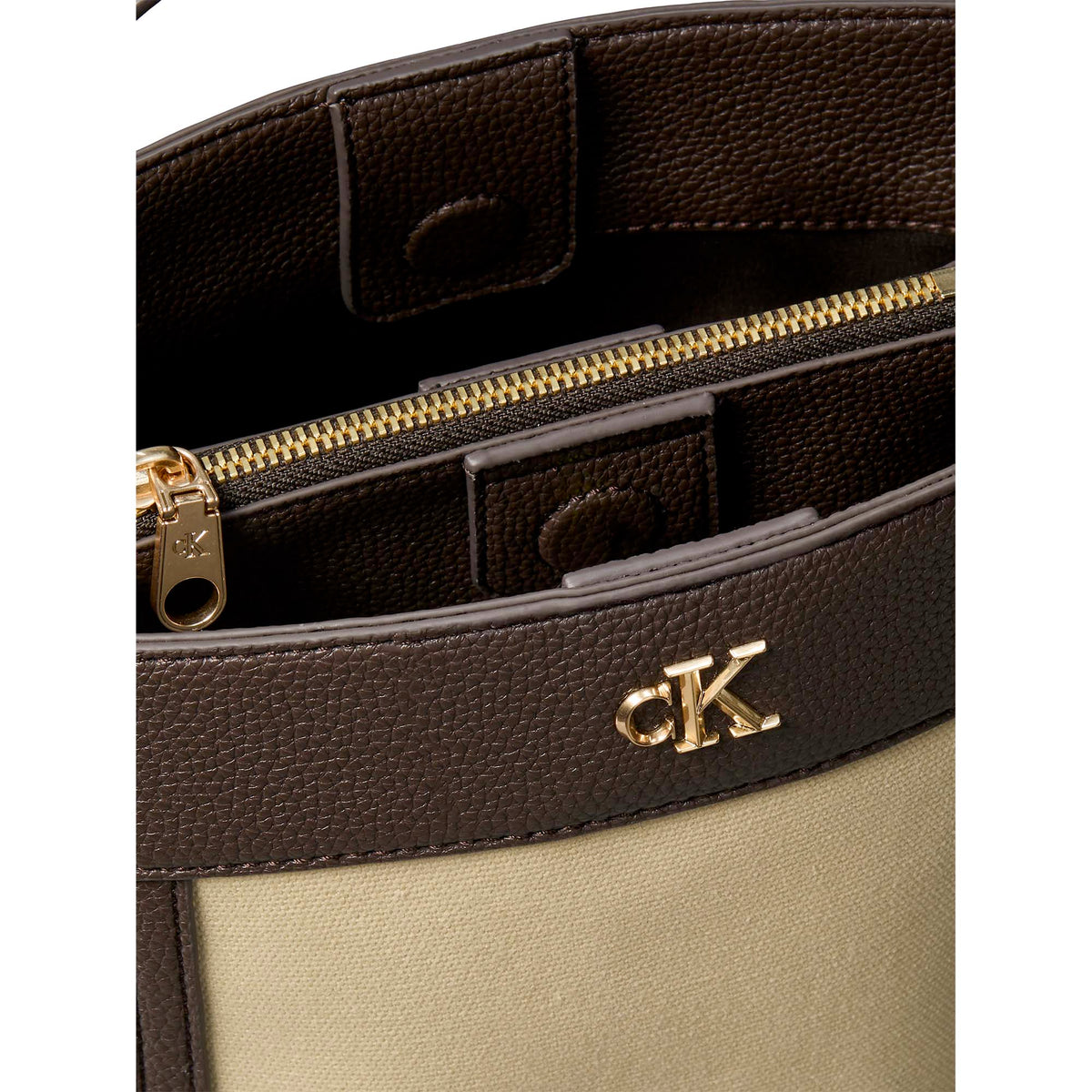 CK_CANVAS_BUCKET_WITH_STRAP_LV04F3348G_XSJ_Image_3