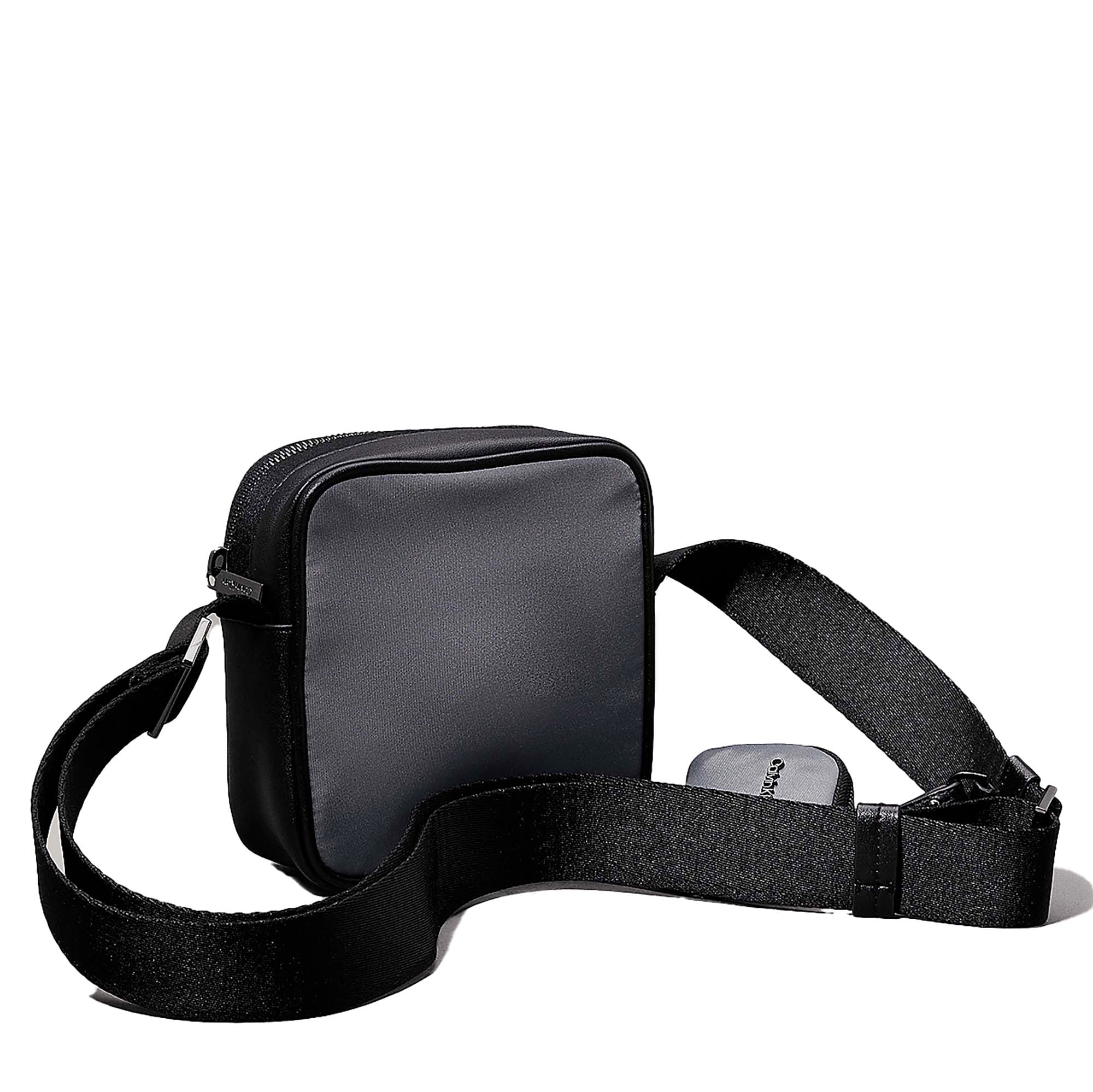 CK_EST_NYLON_CUBE_REPORTER_K50K512113_PCX_Image_2