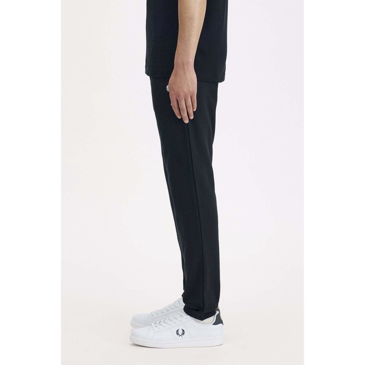 CLASSIC_SWEATPANT_T5505_102_Image_4