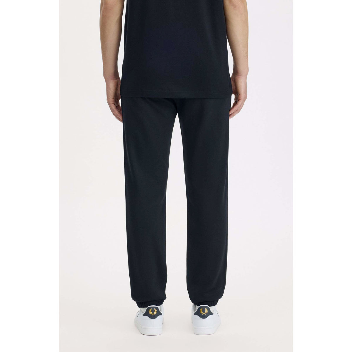 CLASSIC_SWEATPANT_T5505_102_Image_5
