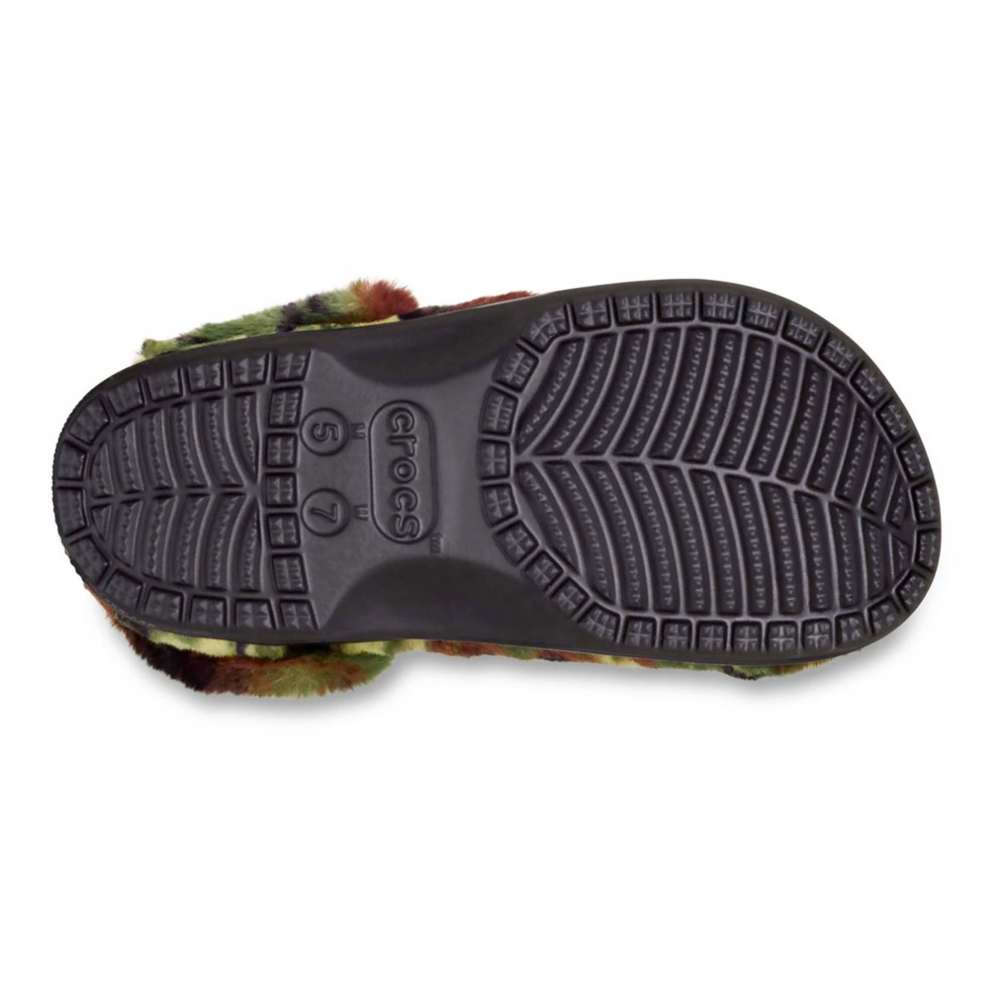 CLASSIC_UNFURGETTABLE_CAMO_CLG_CR212001_AGMT_Image_5