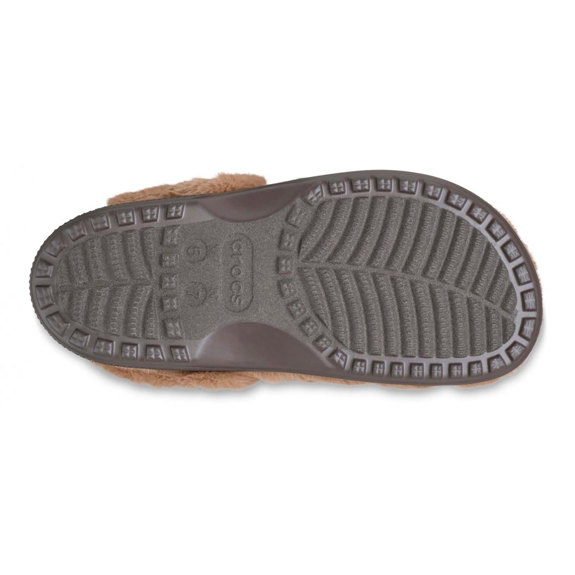 CLASSIC_UNFURGETTABLE_CLOG_CR211116_MICH_Image_5