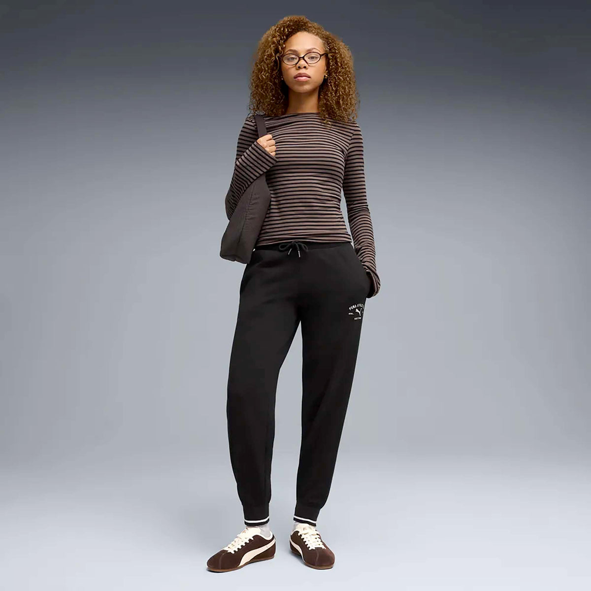 CLASS_COMFORT_SWEATPANTS_TR_CL_691879_01_Image_4