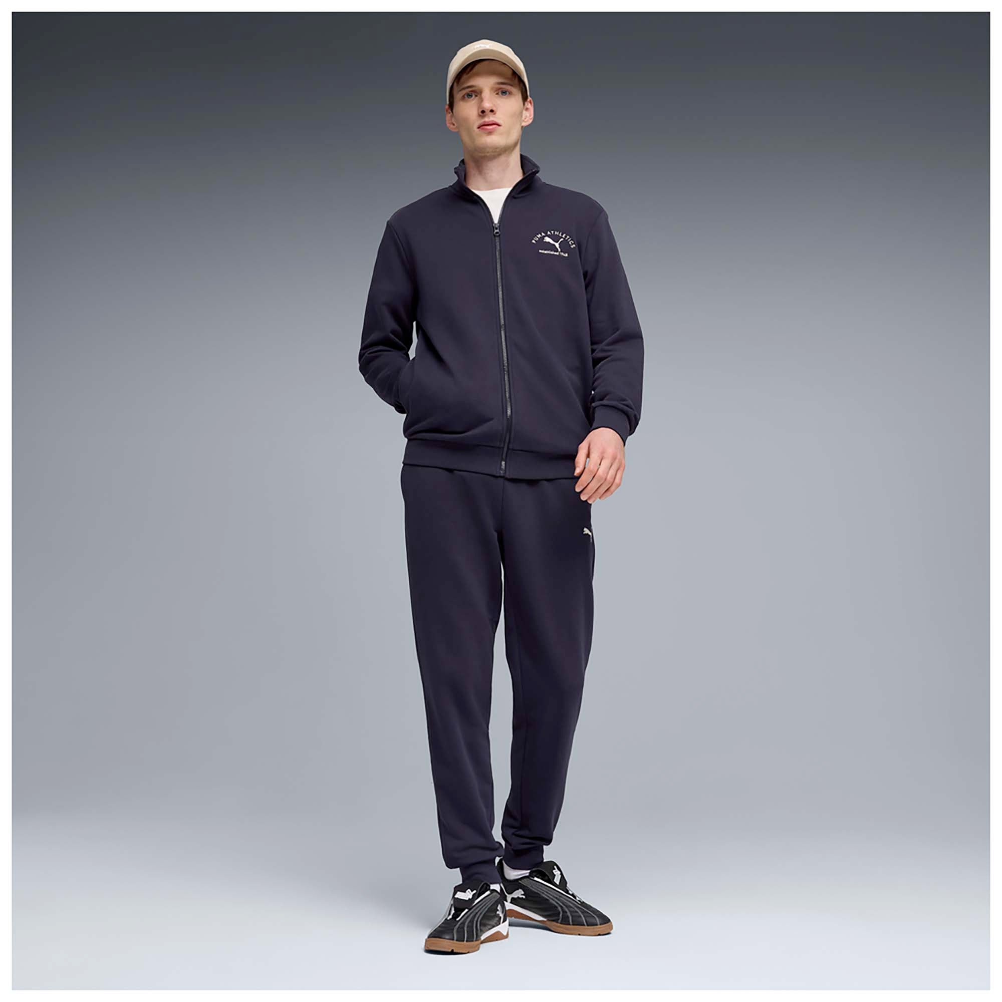 CLASS_SUIT_TR_691770_16_Image_3