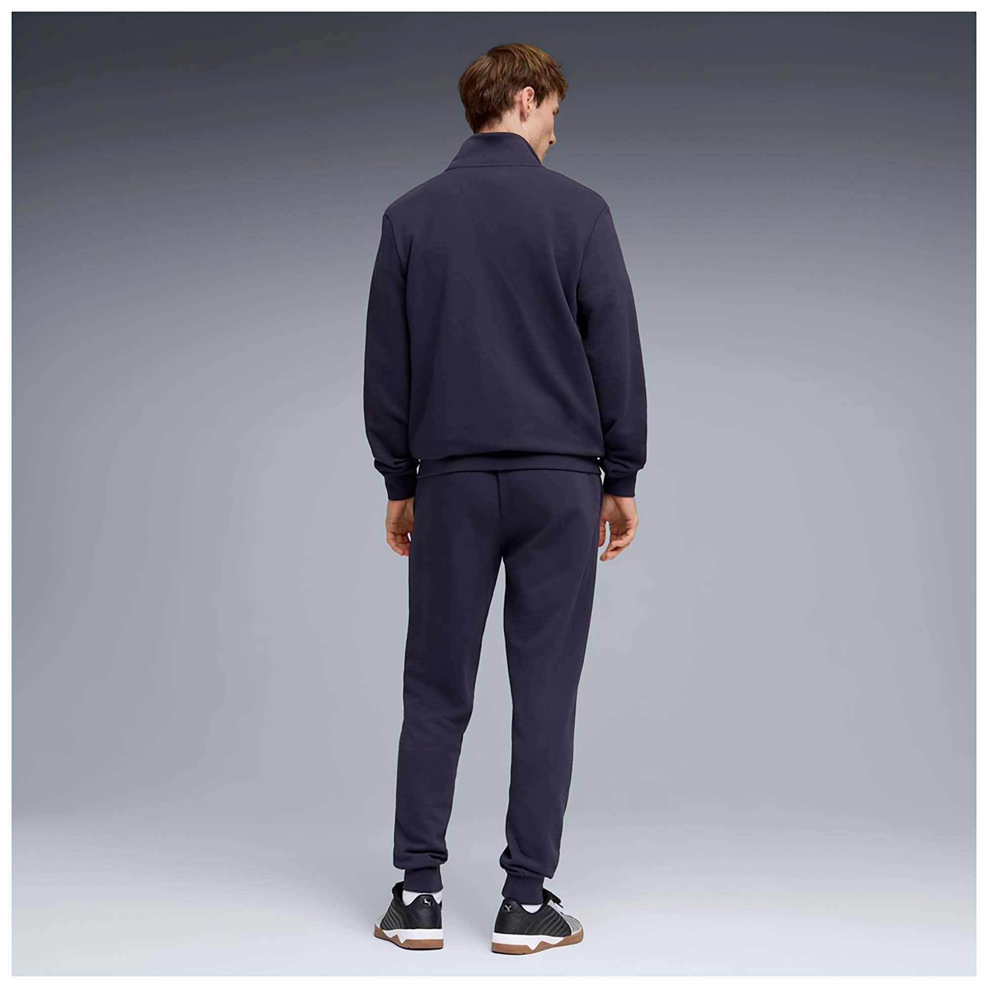 CLASS_SUIT_TR_691770_16_Image_4