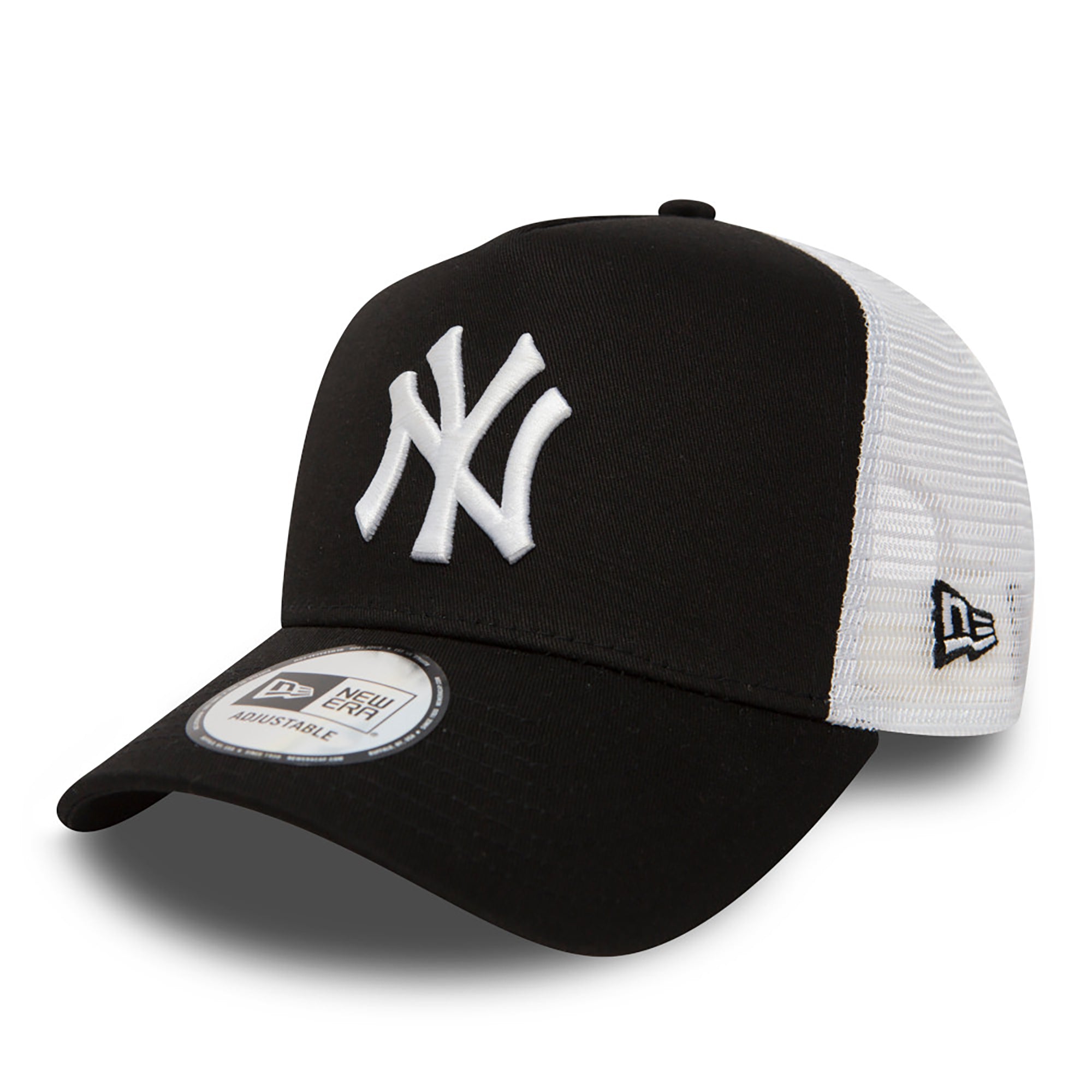 CLEAN_TRUCKER_2_NEYYAN_11588491_BLKWHI_Image_3