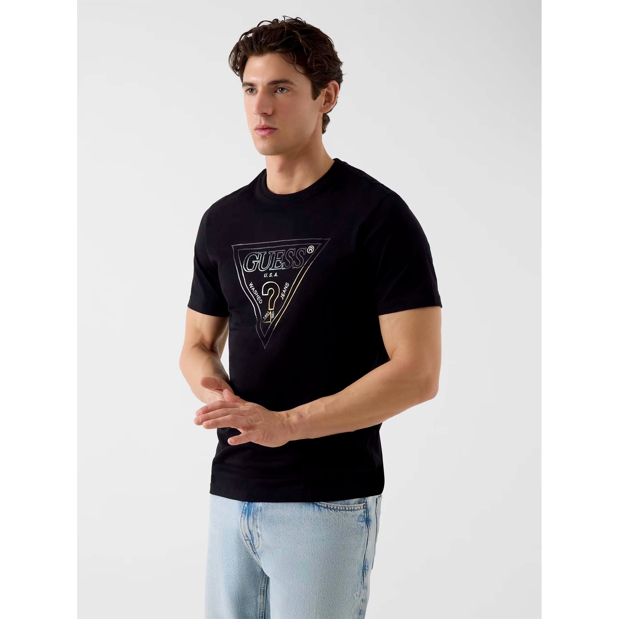 CN_SS_TRIANGLE_HD_MULTICOLOR_T_M6GI11K2992_JBLK_Image_2