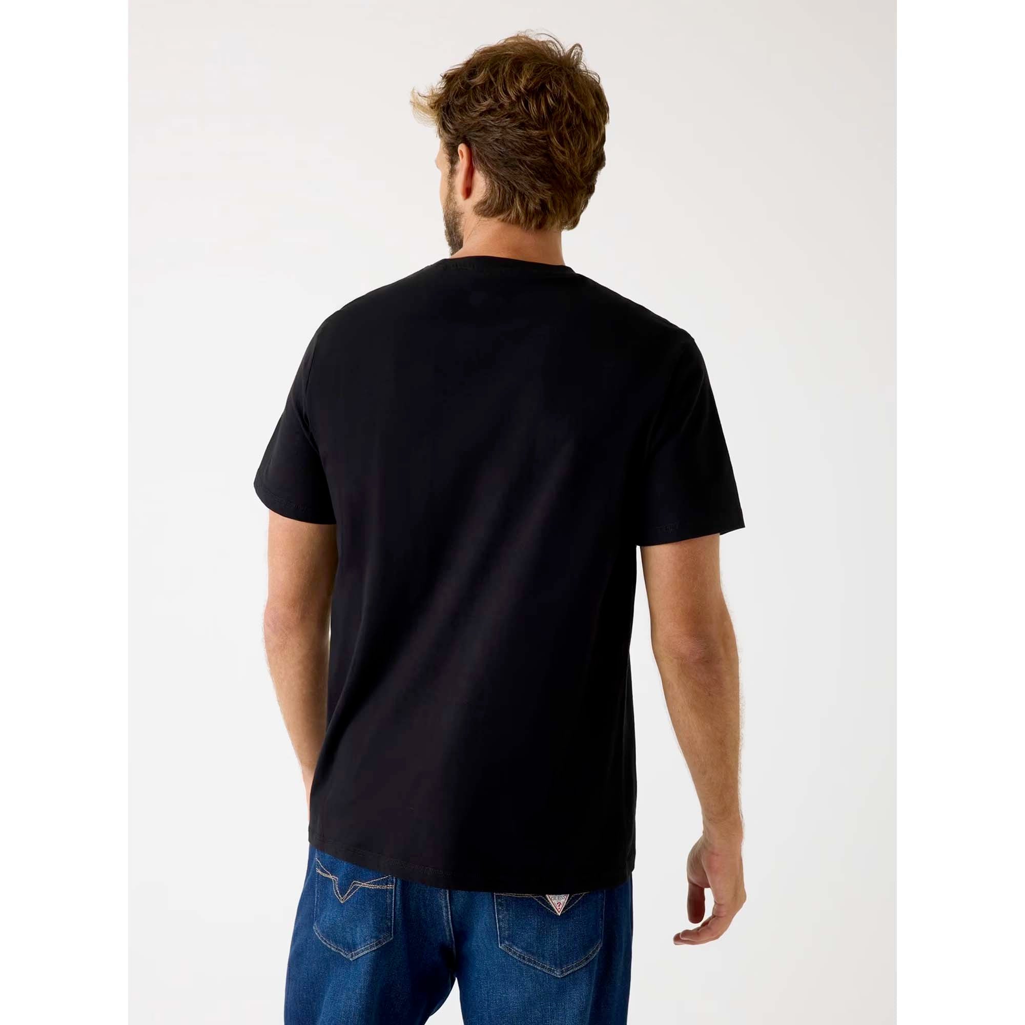 CN_SS_TRIANGLE_LOGO_TEE_M5BI04I3Z14_JBLK_Image_3