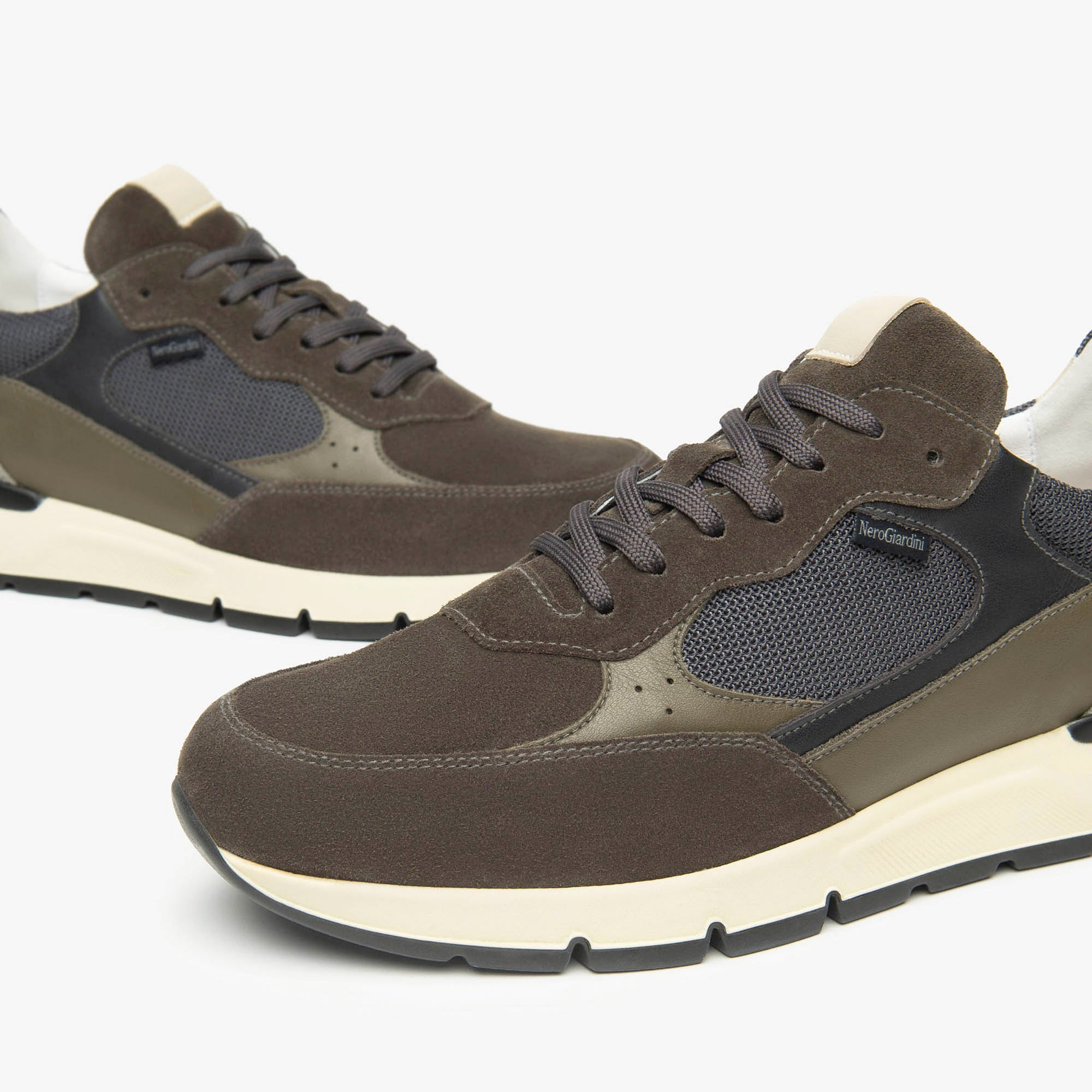 COLORADO_SAUVAGE_TDRAGON_GRIGIO_107_SAUVAGE_DA_I500871U_522_Image_3