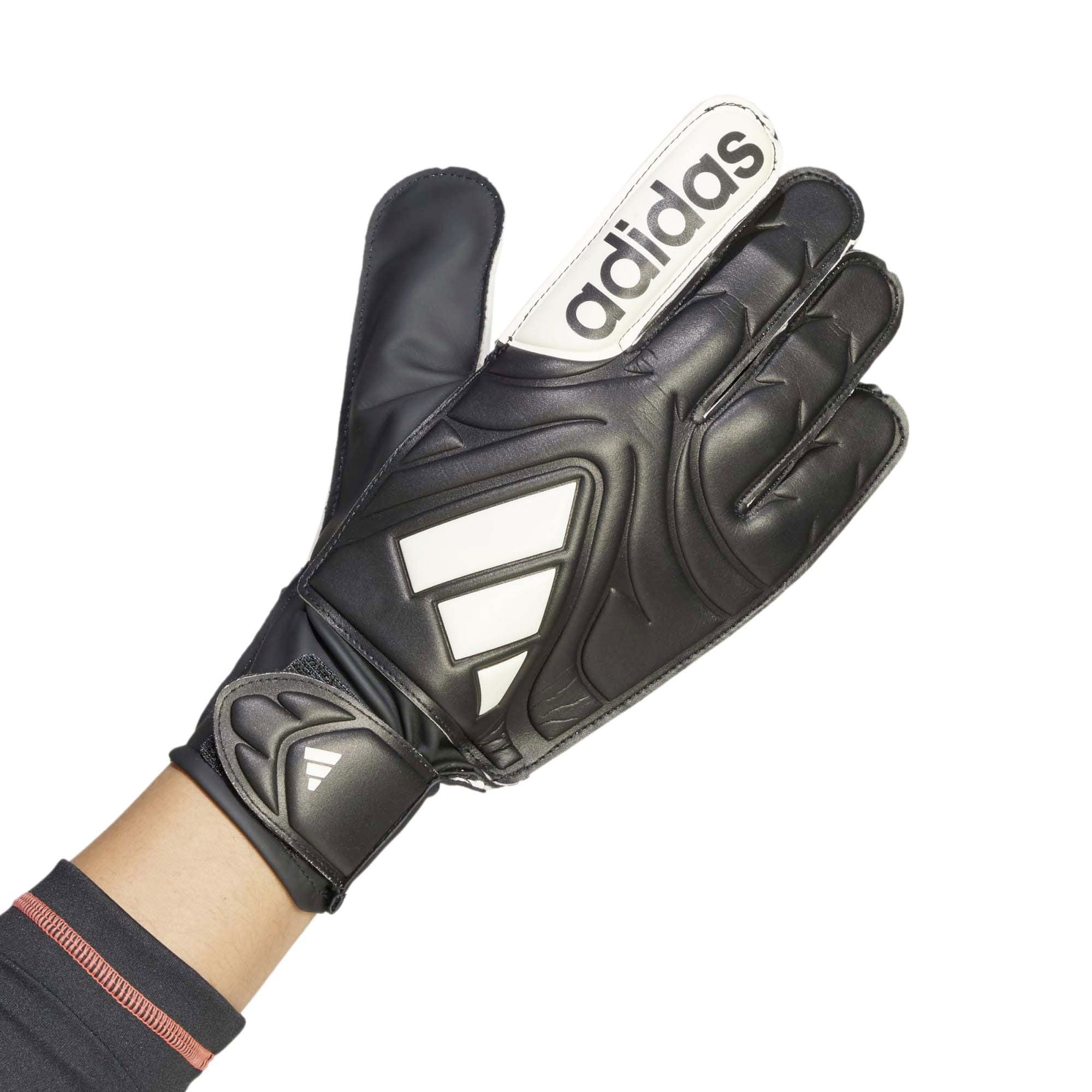 COPA_GL_CLB_JY0625_BLACKWH_Image_3