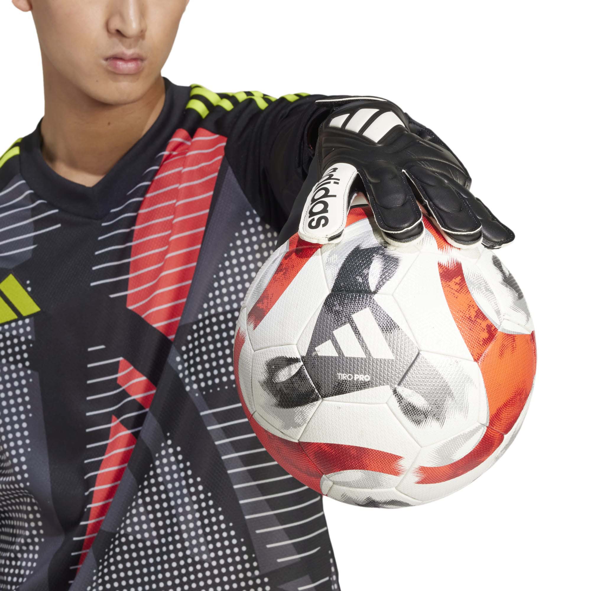 COPA_GL_CLB_JY0625_BLACKWH_Image_5