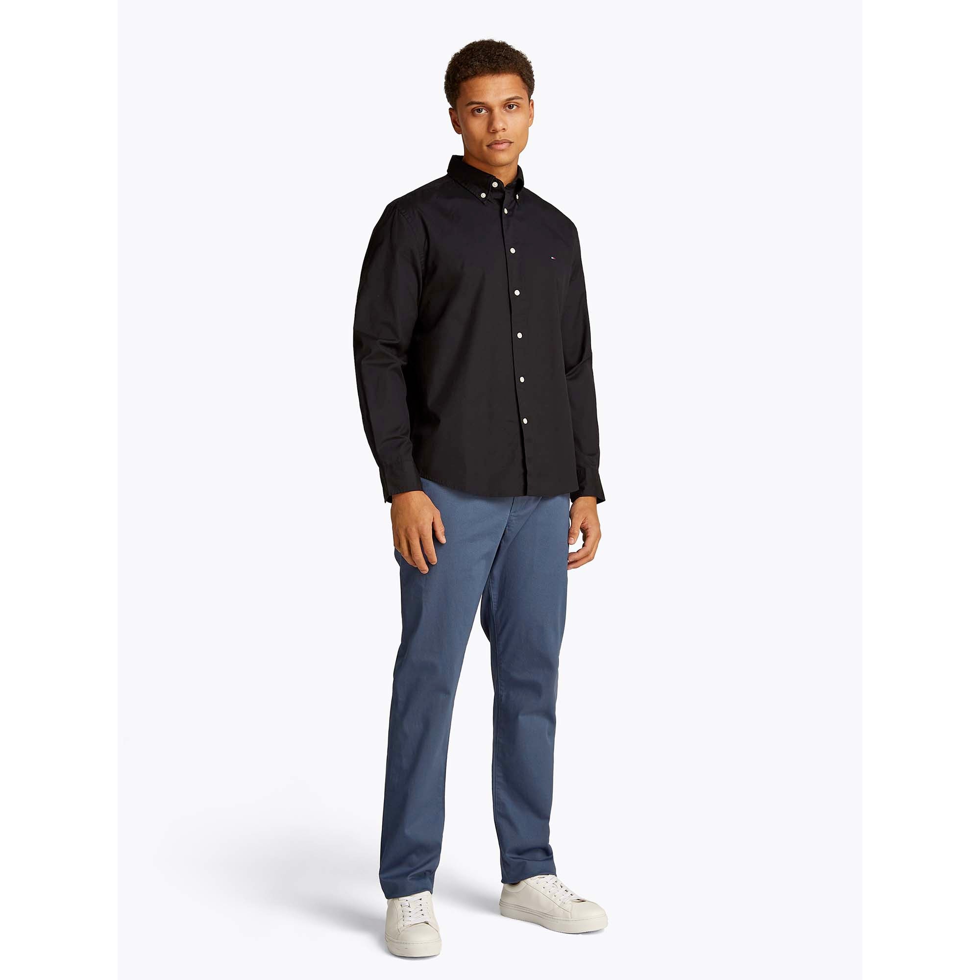 CORE_FLEX_POPLIN_SOL_BDS_MW0MW39988_BDS_Image_5