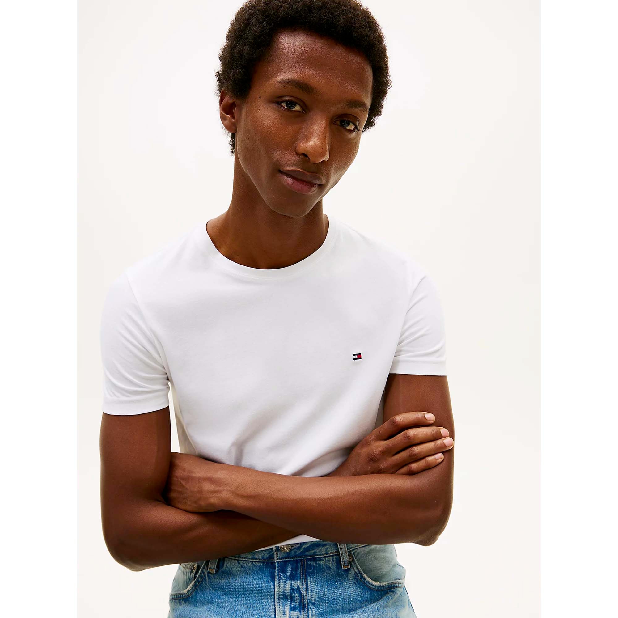 CORE_STRETCH_SLIM_C-NECK_TEE_MW0MW27539_YBR_Image_4