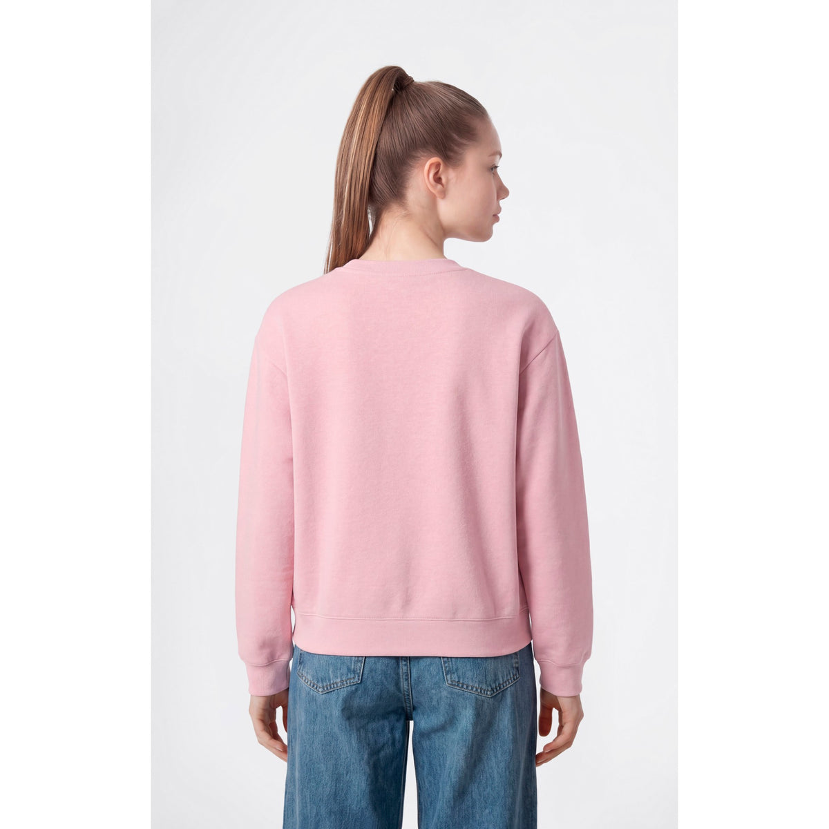 CREWNECK_SWEATSHIRT_405484_PS090_Image_3