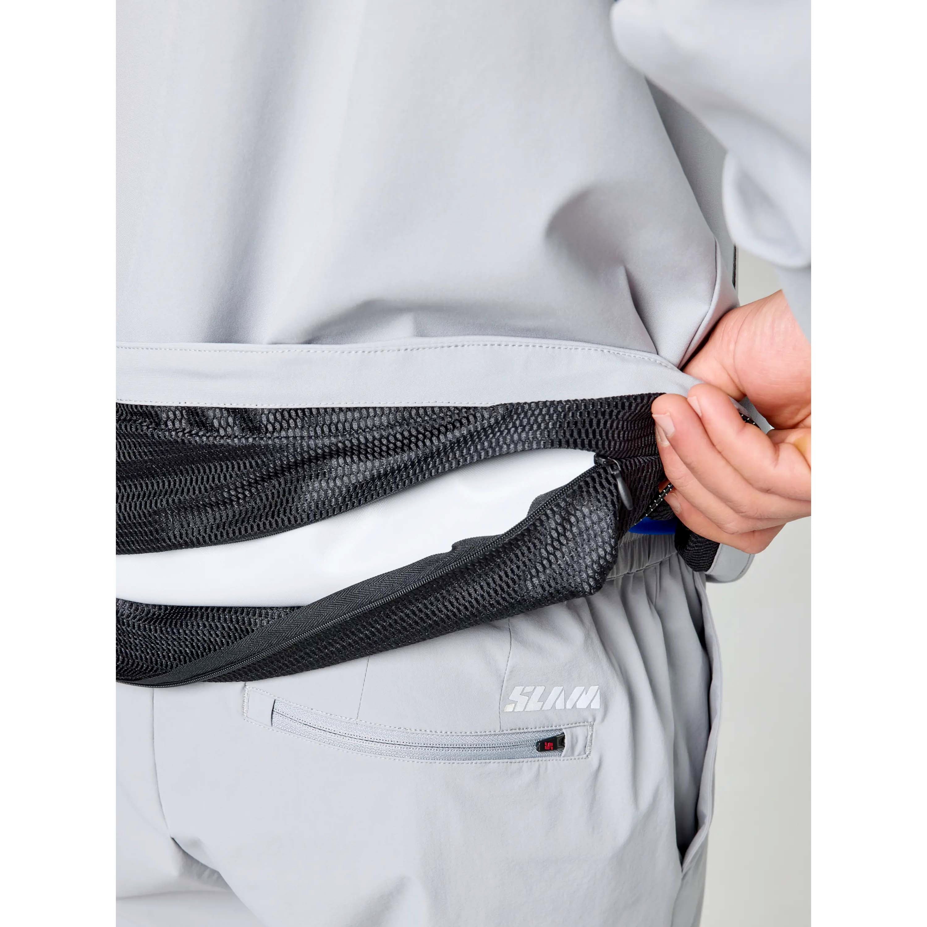 CREW_HOODED_JACKET_A101003S00_W05_Image_7