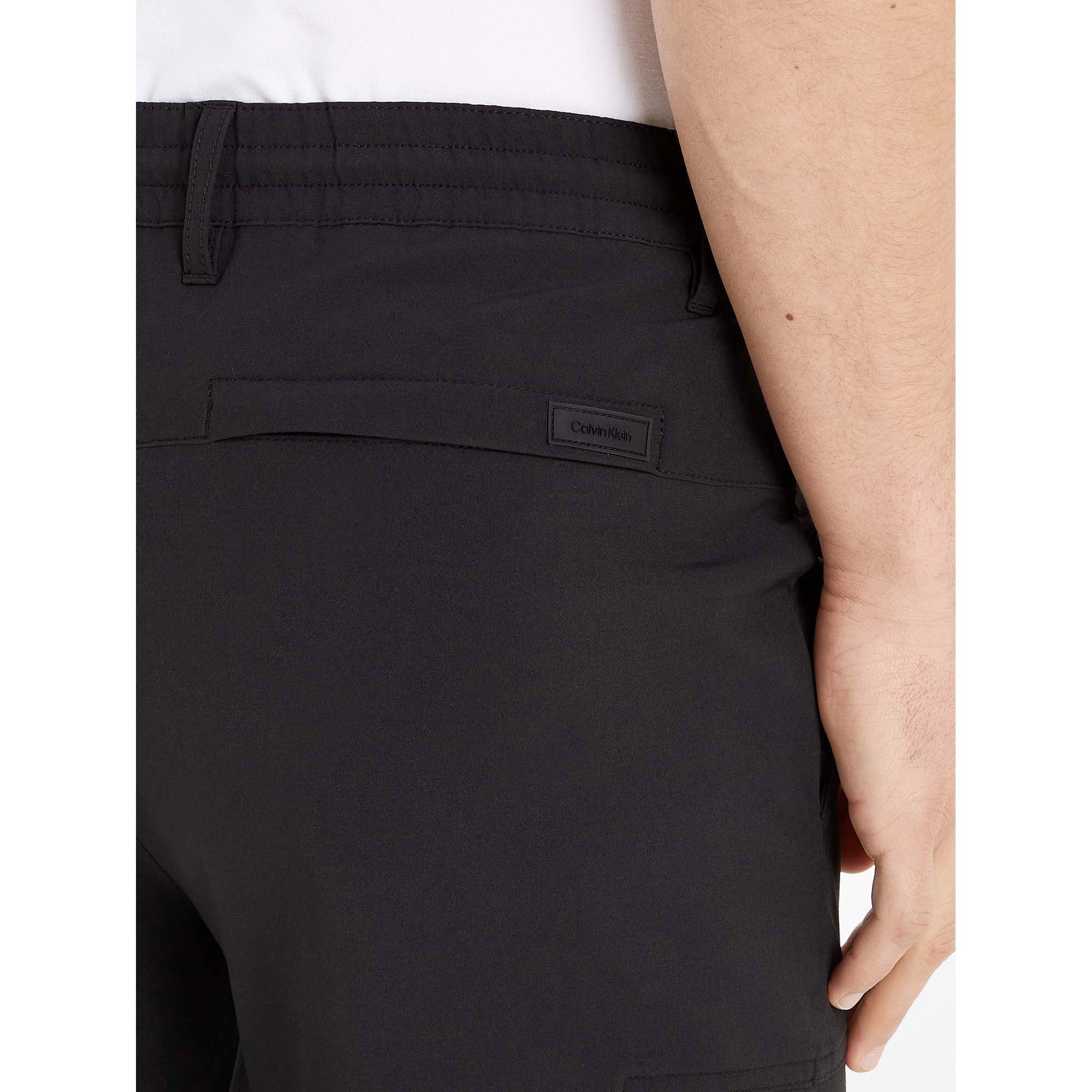 CRINKLE_TECH_STRETCH_K10K112385_BEH_Image_4