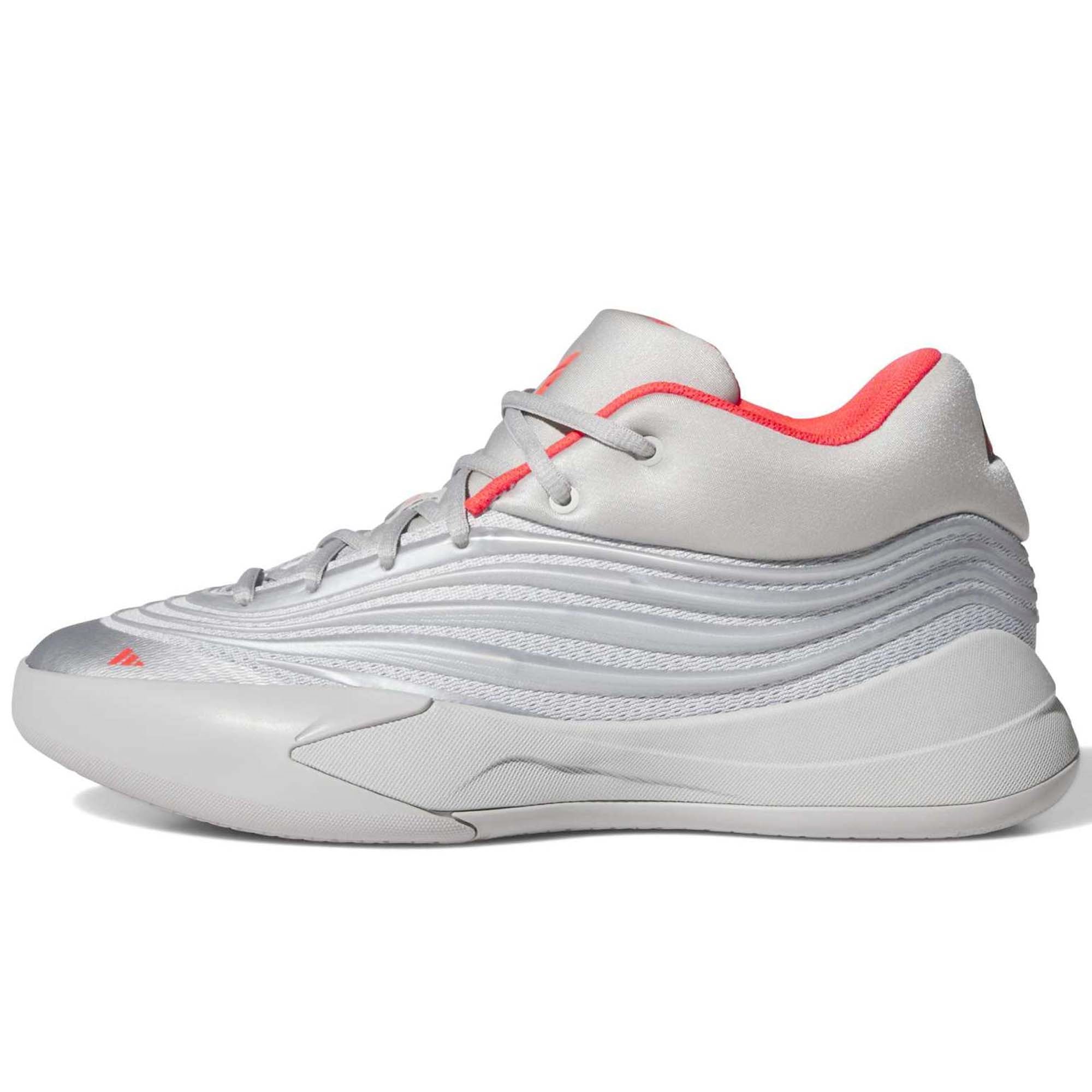 DAME_X_KJ4398_SILVMTG_Image_1