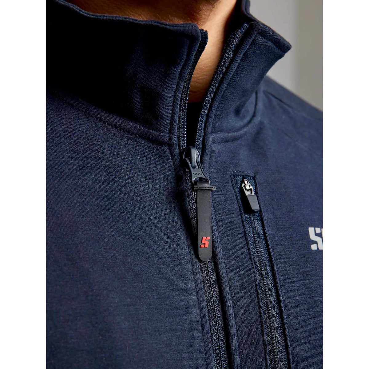 DECK_FZ_SWEATER_A106001S00_W13_Image_4