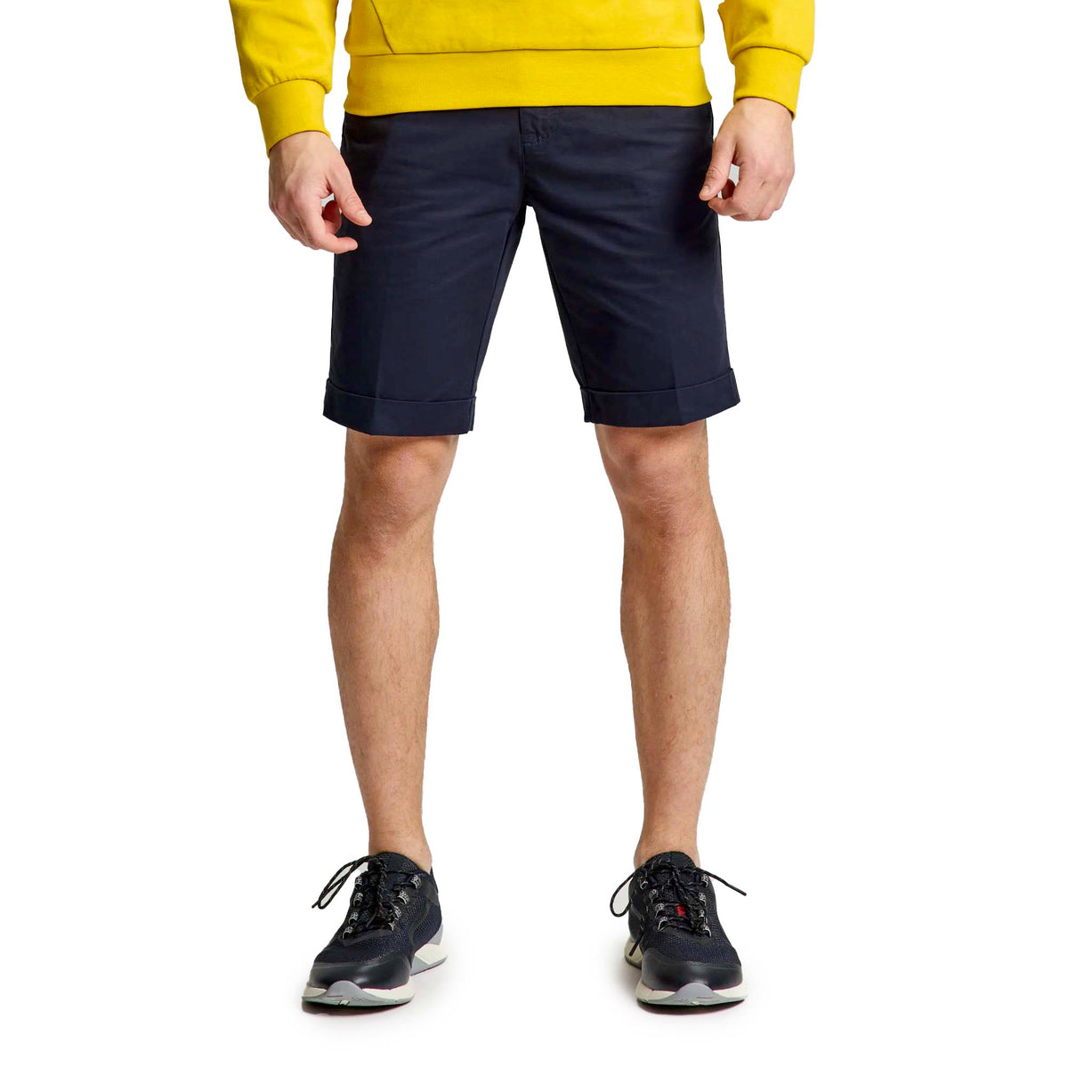 DECK_LGT_CHINO_SHORT_A140003S00_W13_Image_1