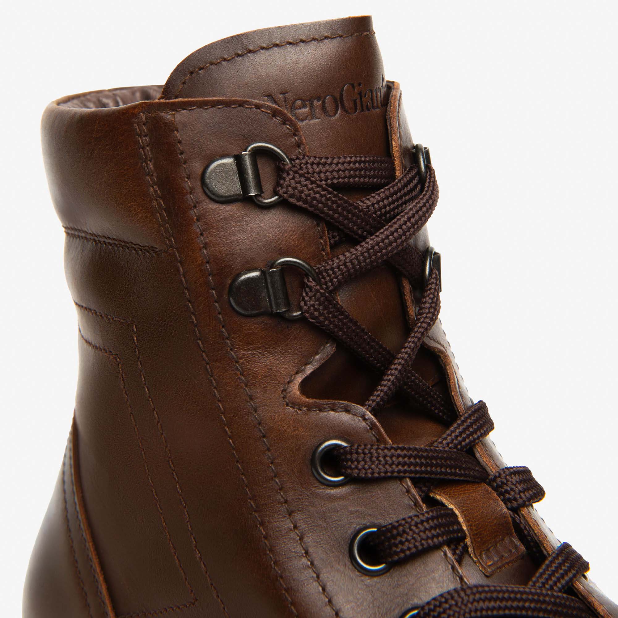 DELAVATO_GOMMA_SASSARI_NERO_B_I501021U_412_Image_3