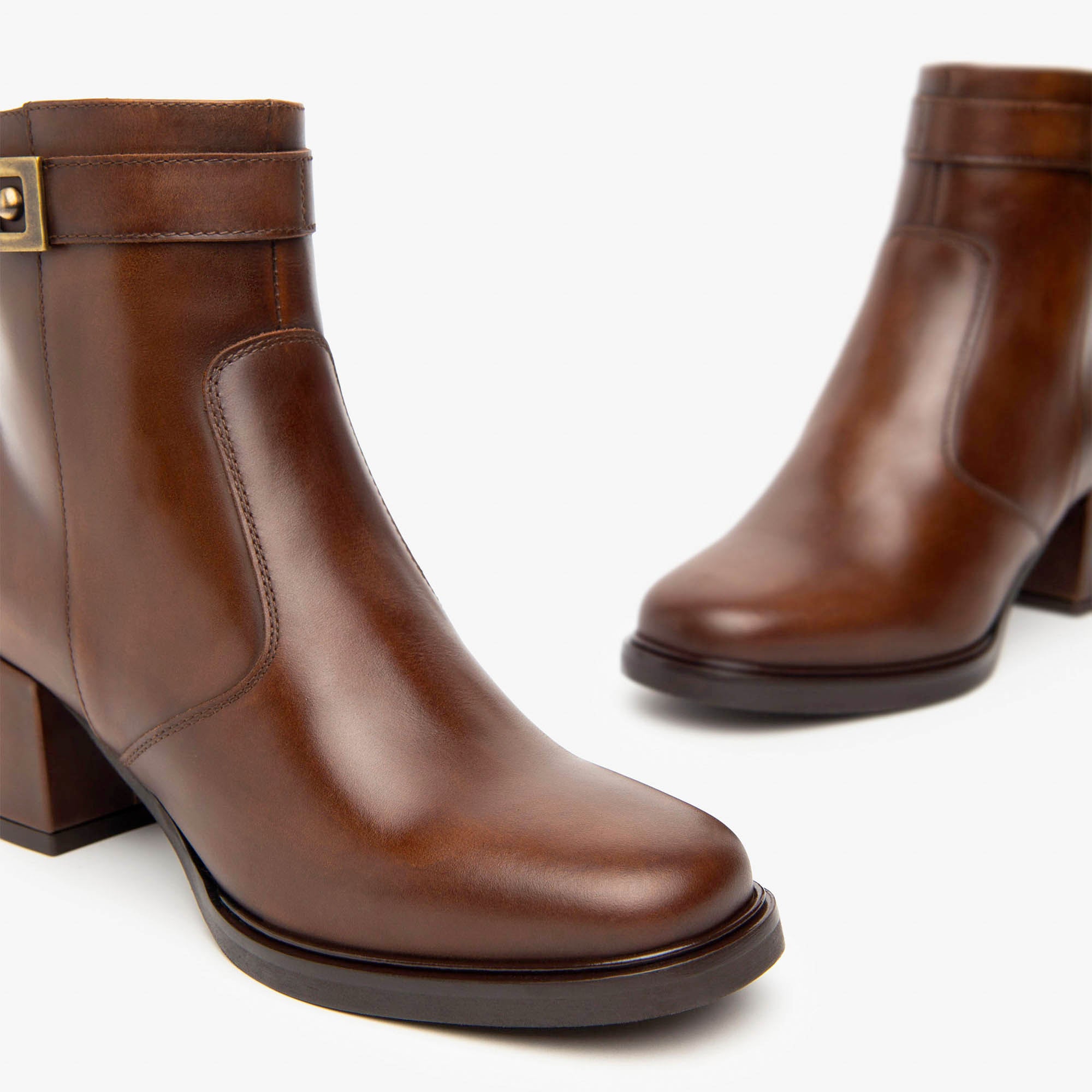 DELAVATO_MICROLITE_RAGUSA_TM_I411013D_412_Image_3