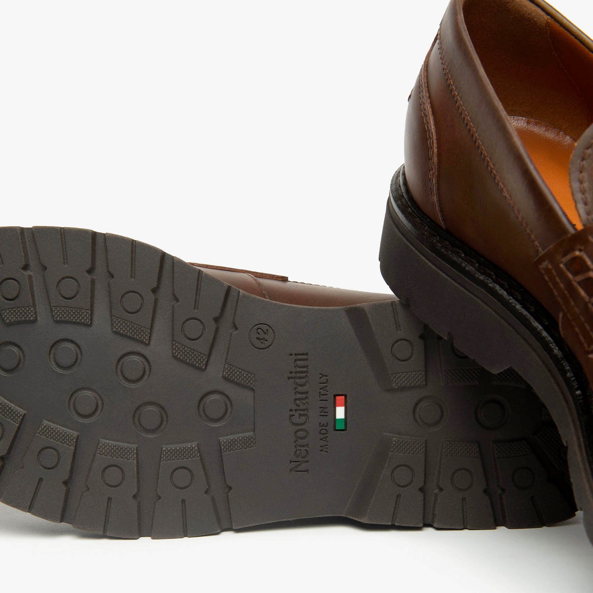 DELAVATO_TR_NOVI_LIGHT_8338_T_I500814U_412_Image_4