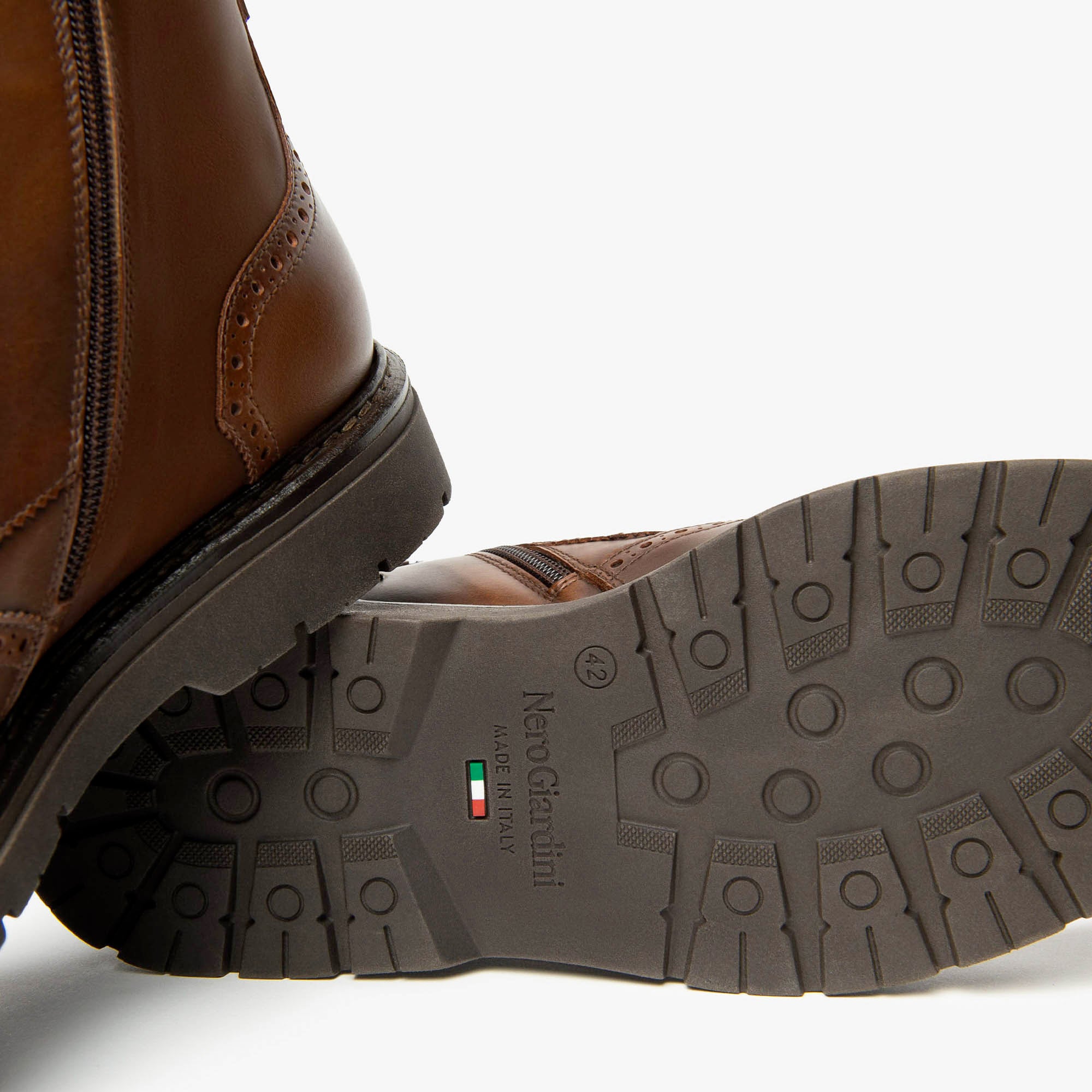 DELAVATO_TR_NOVI_LIGHT_8338_T_I500823U_412_Image_4