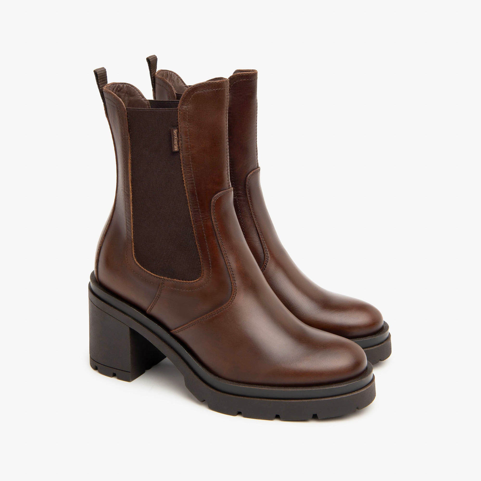 DELAVATO_TR_VARSAVIA_8003_LIG_I411961D_412_Image_2