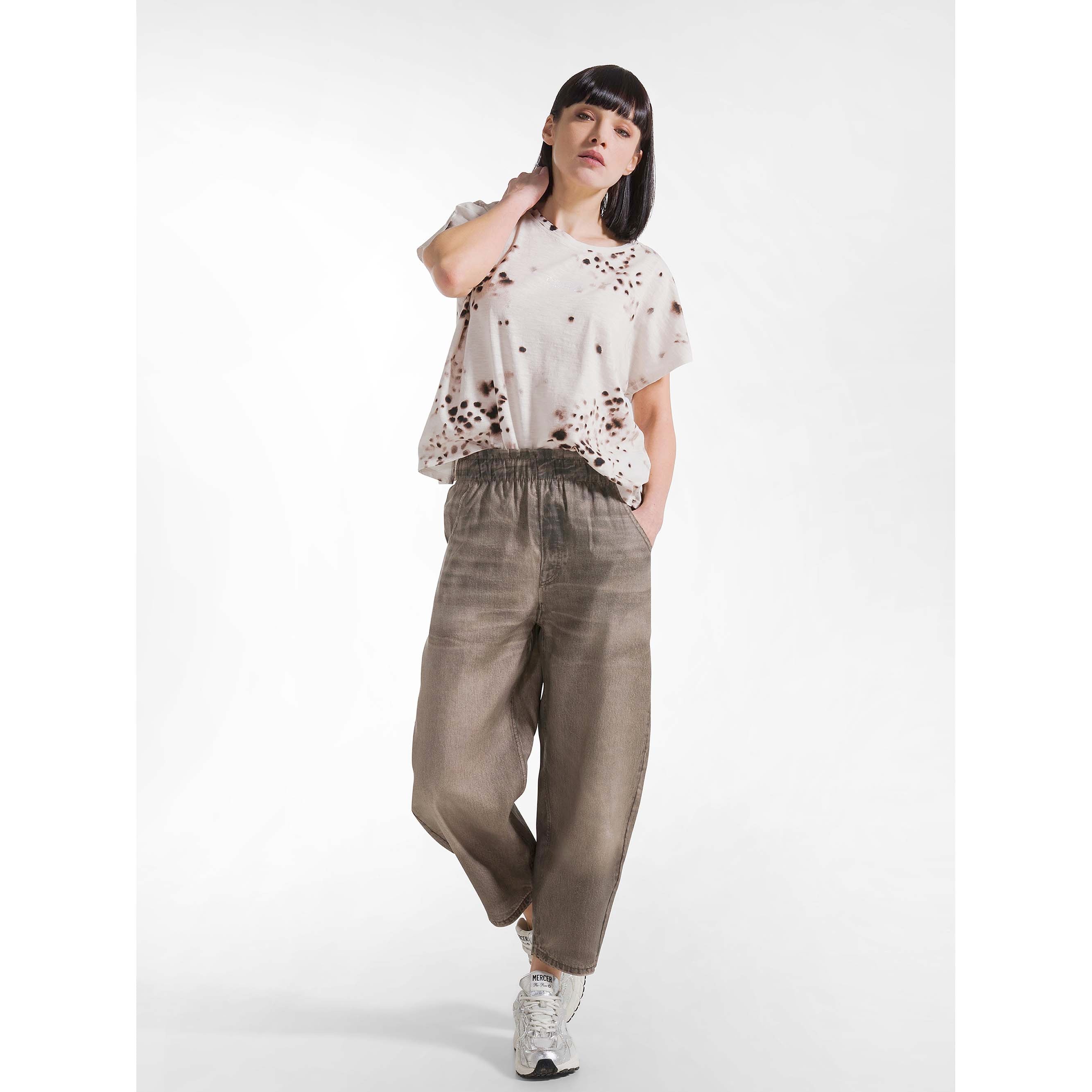 DENIM-PRINT_BALLOON_PANTS_D42536_57120_Image_2