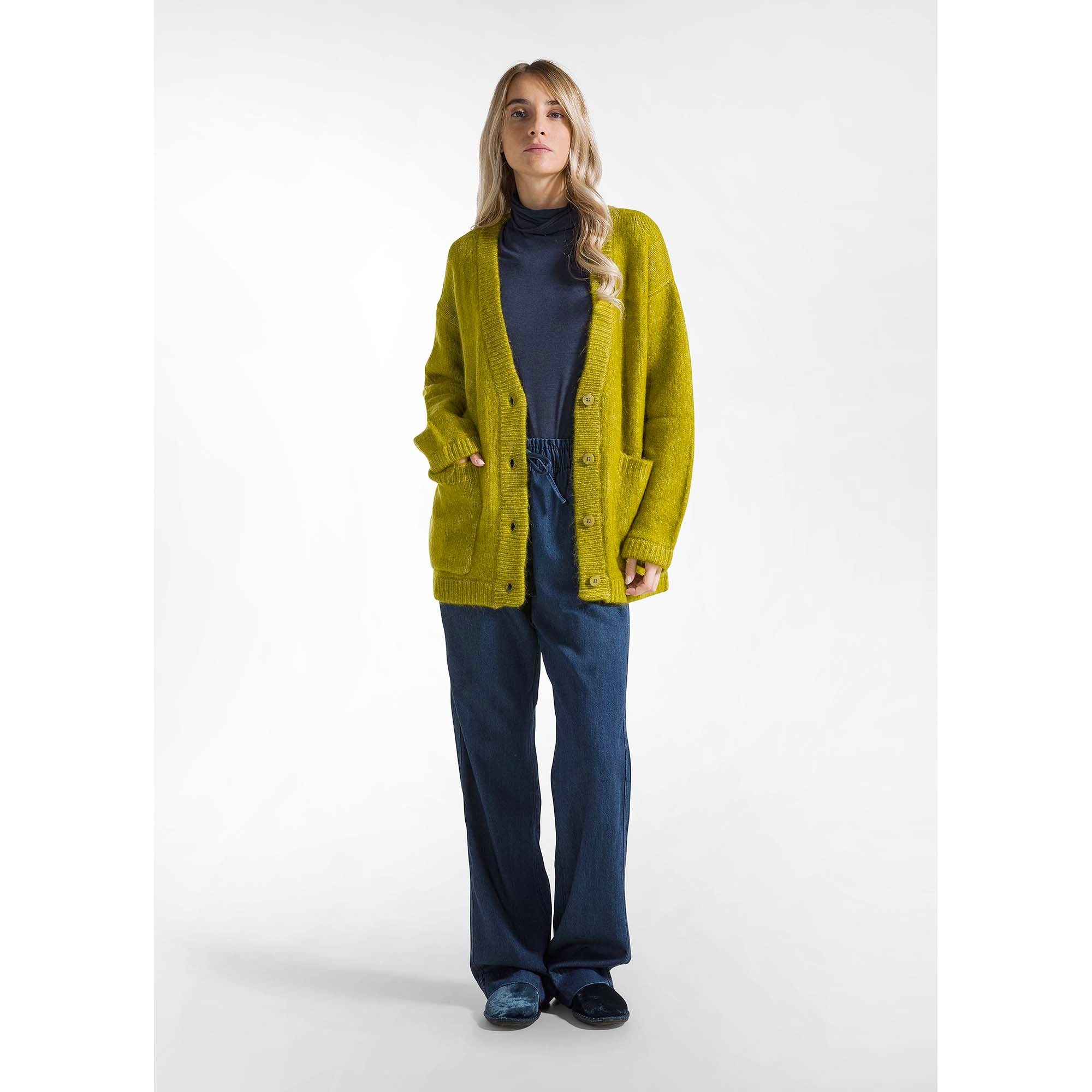 DENIM_LYOCELL_STRAIGHT_PANTS_A00628_60162_Image_2