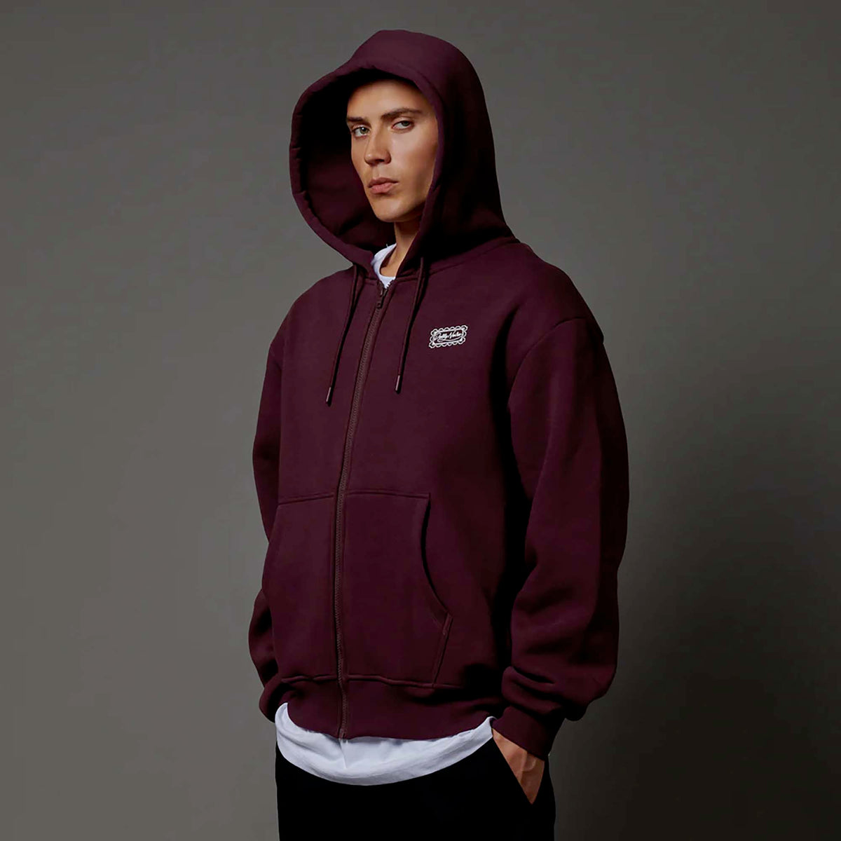 DLYNR_STAMP_ZIP_HOODIE_SW1013GZ_03_Image_3