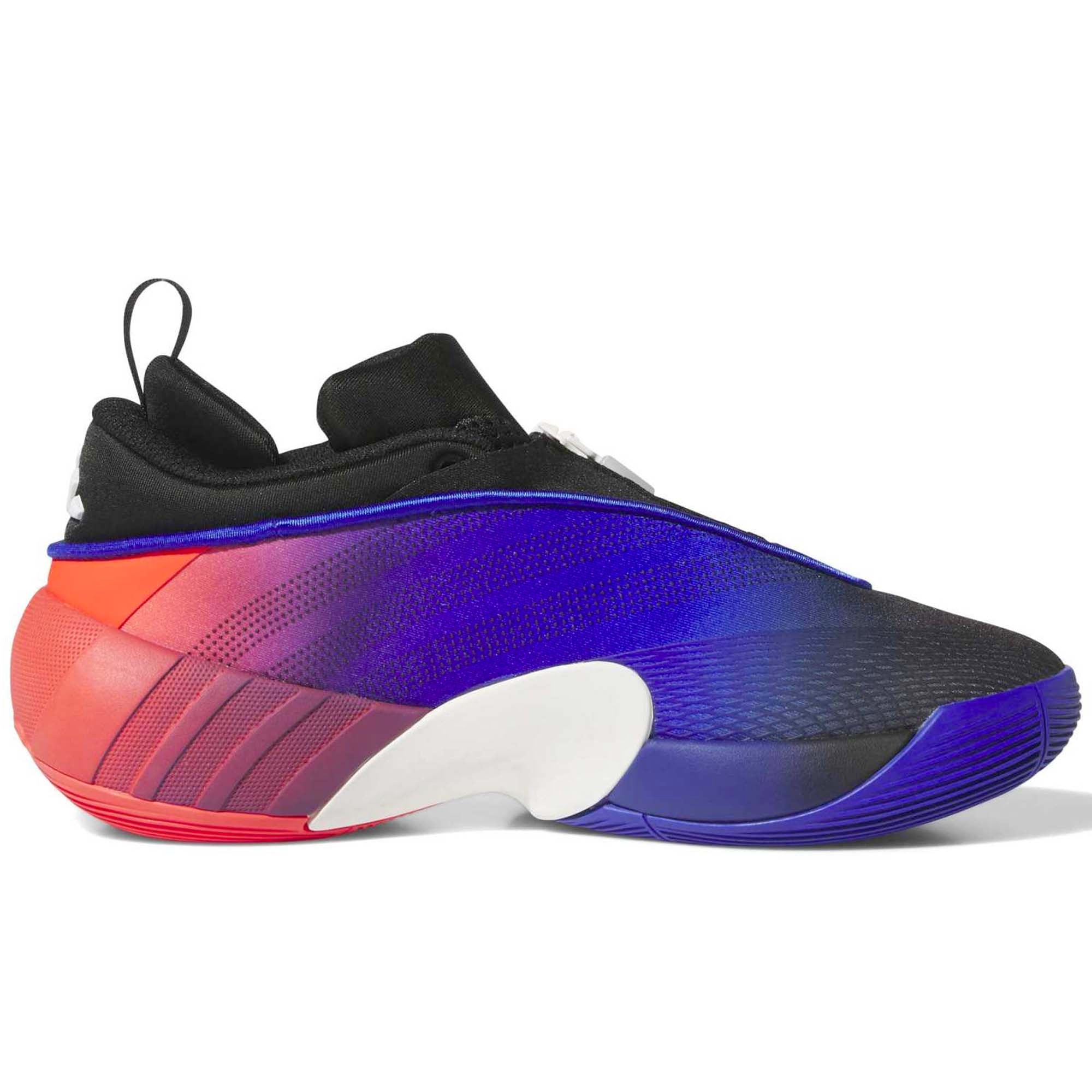 DON_ISSUE_7_J_JQ6833_LUCREDC_Image_3