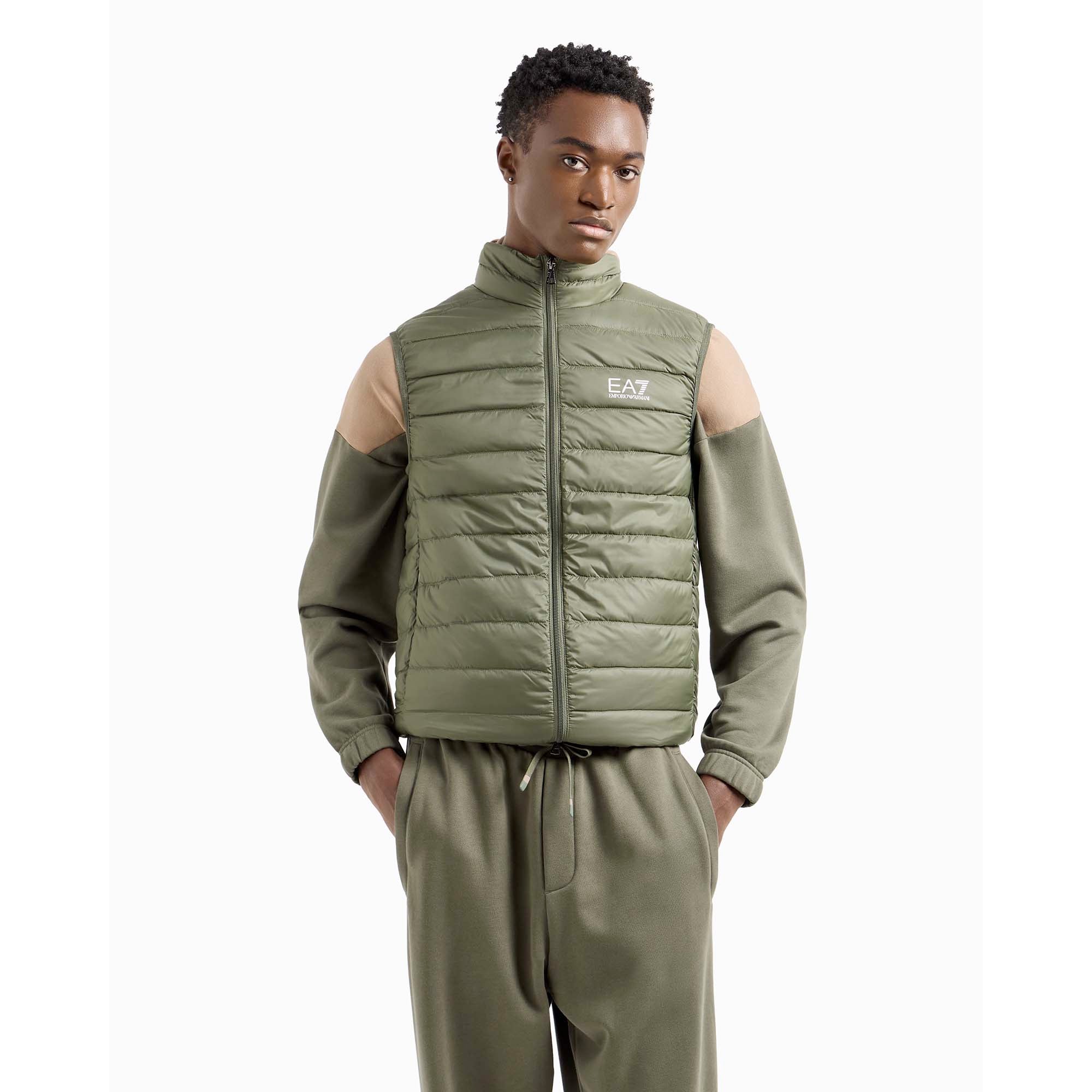 DOWN_WAISTCOAT_8NPQ06PNGPZ_1846_Image_2