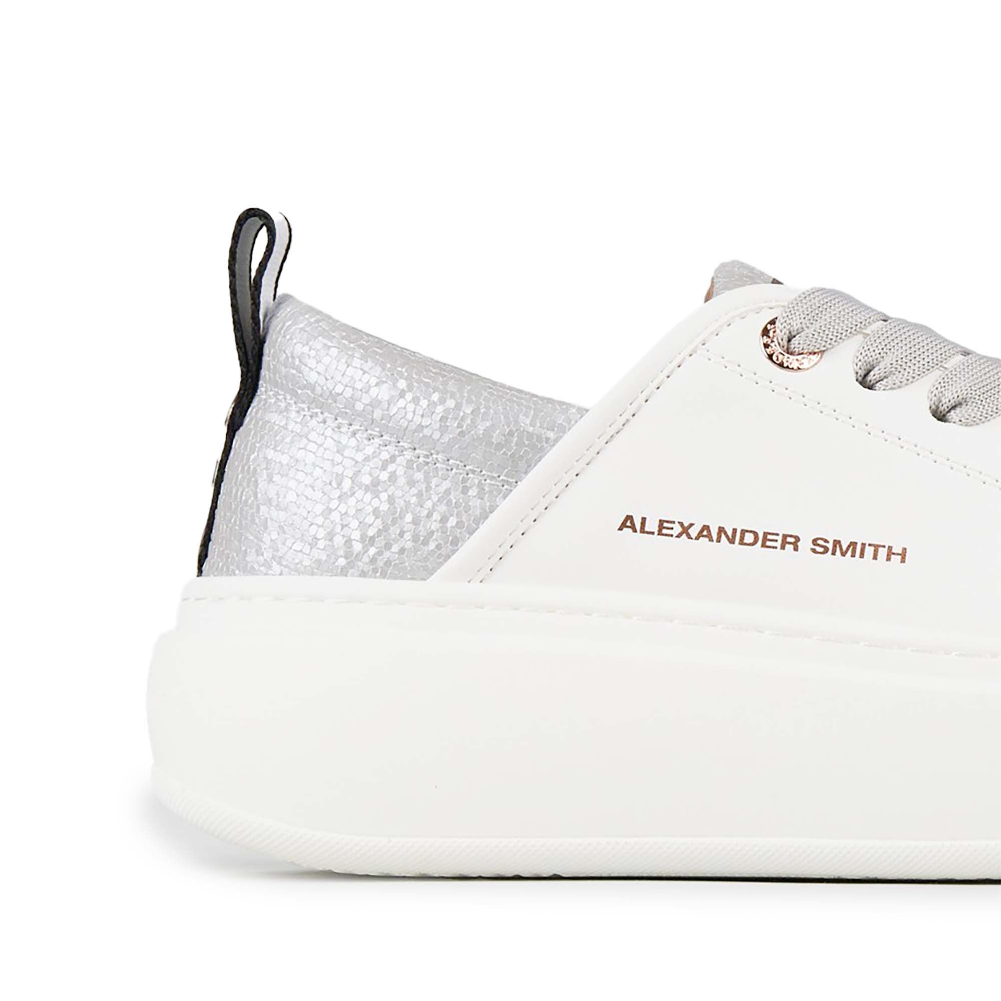 ECO-WEMBLEY_HIGH_WOMAN_BEHW9501_WSV_Image_5