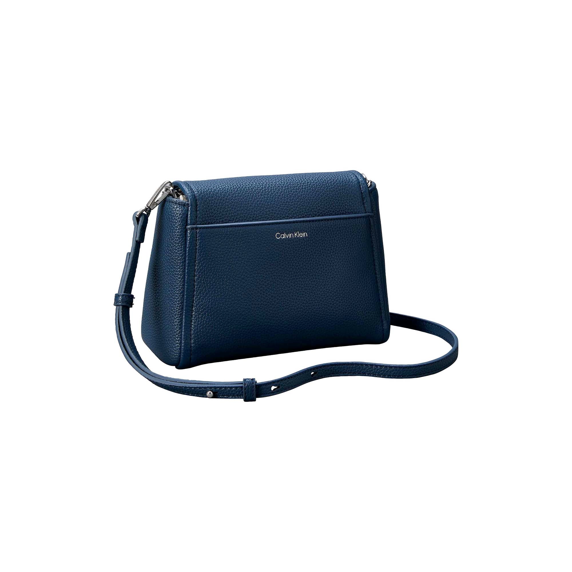 EMBLEM_HW_PEBBLE_CROSSBODY_20_LV04F3511G_RO3_Image_2