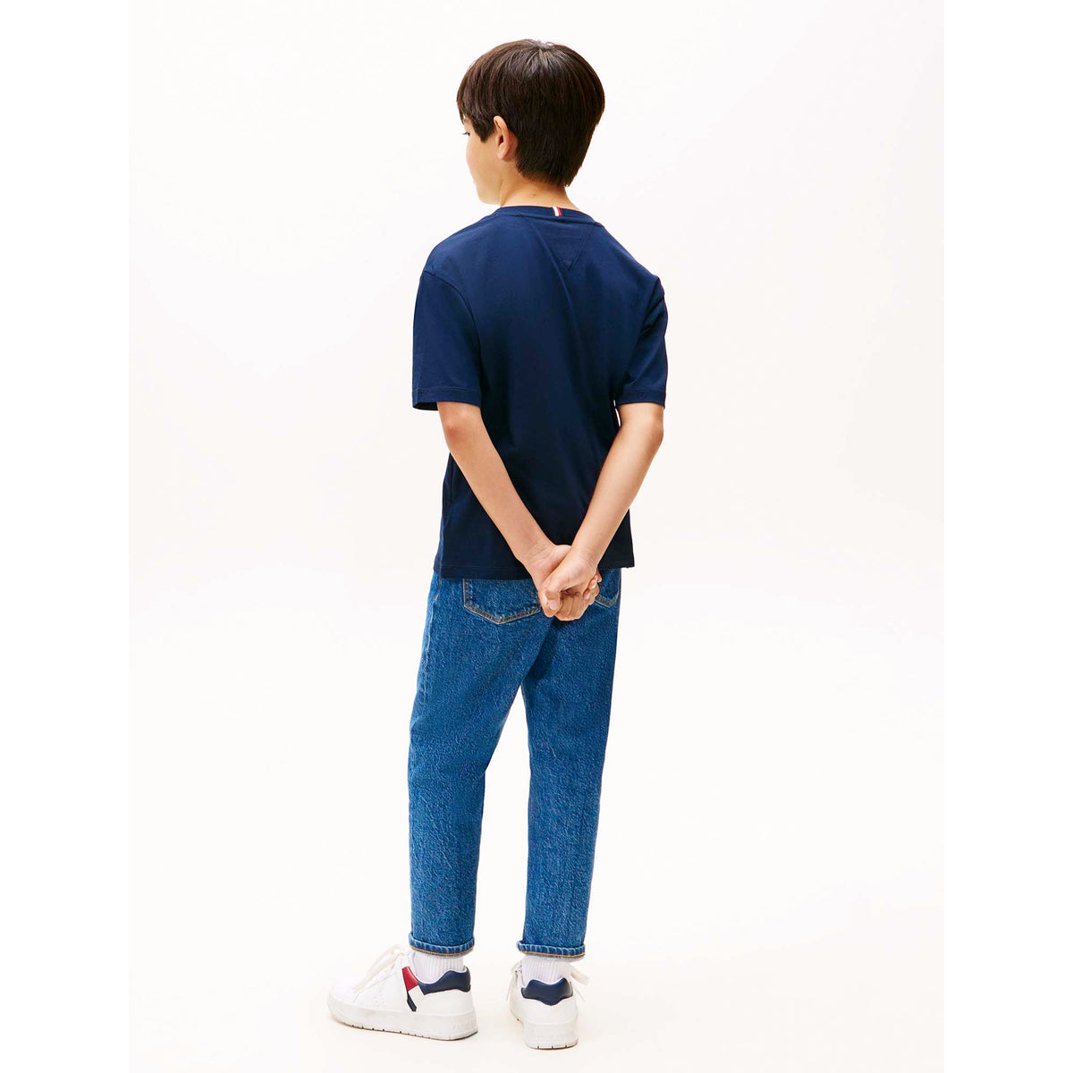 ESSENTIAL_ARCHIVE_FIT_TEE_SS_THKB0KB09646T_C1G_Image_3