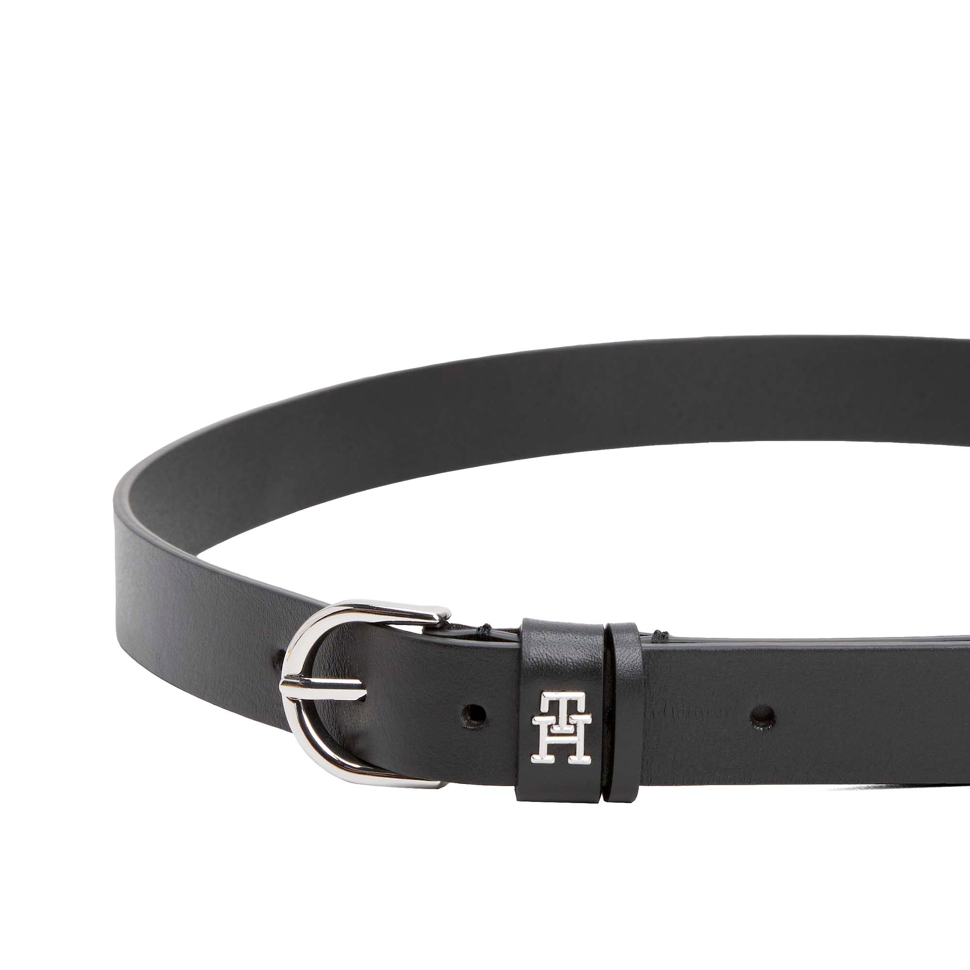 ESSENTIAL_EFFORTLESS_25_SV_AW0AW17279_BDS_Image_3