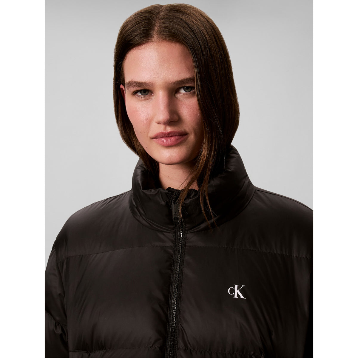 ESSENTIAL_MW_SHORT_D_LV047H500G_UB1_Image_5